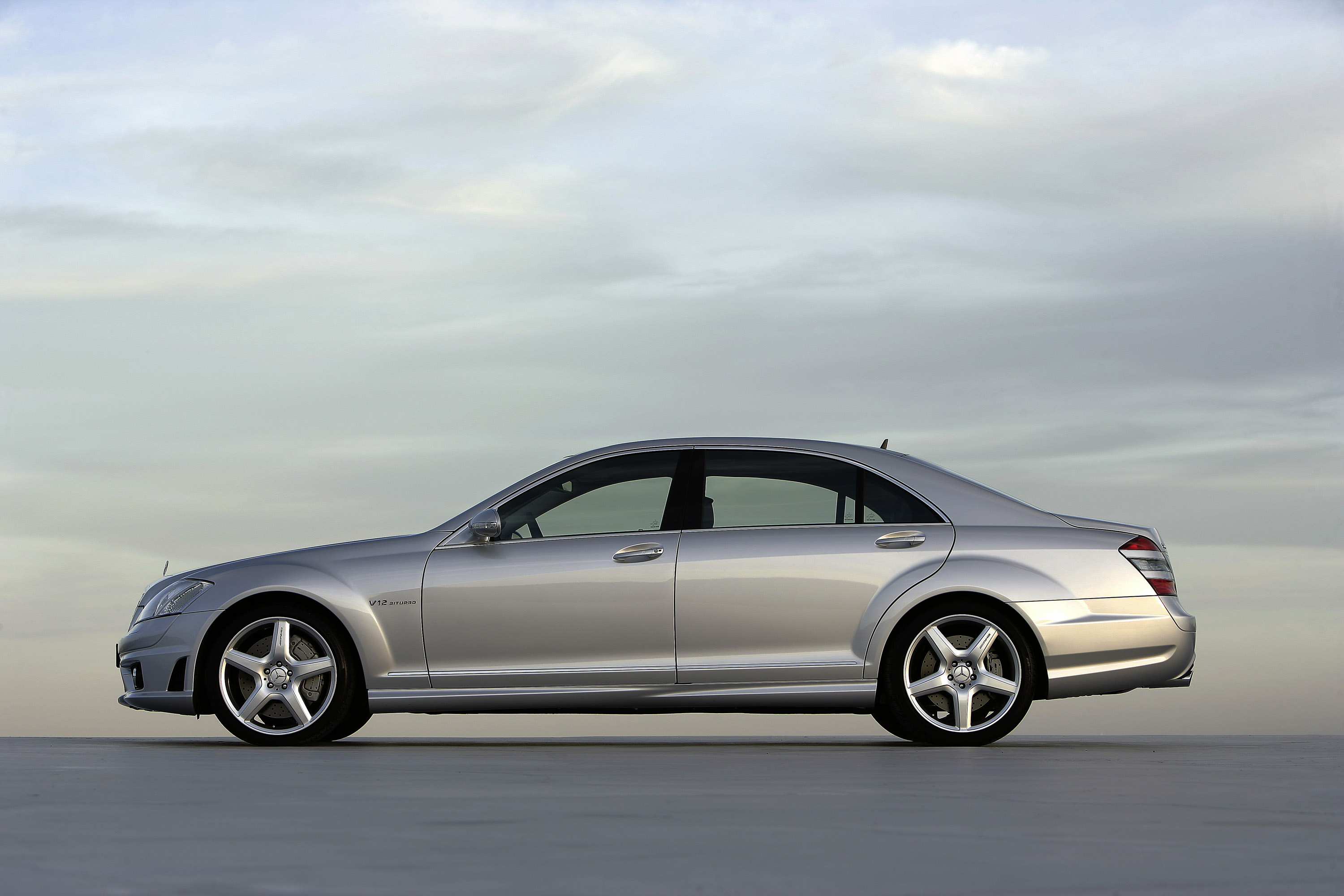 Mercedes-Benz S65 AMG photo #15