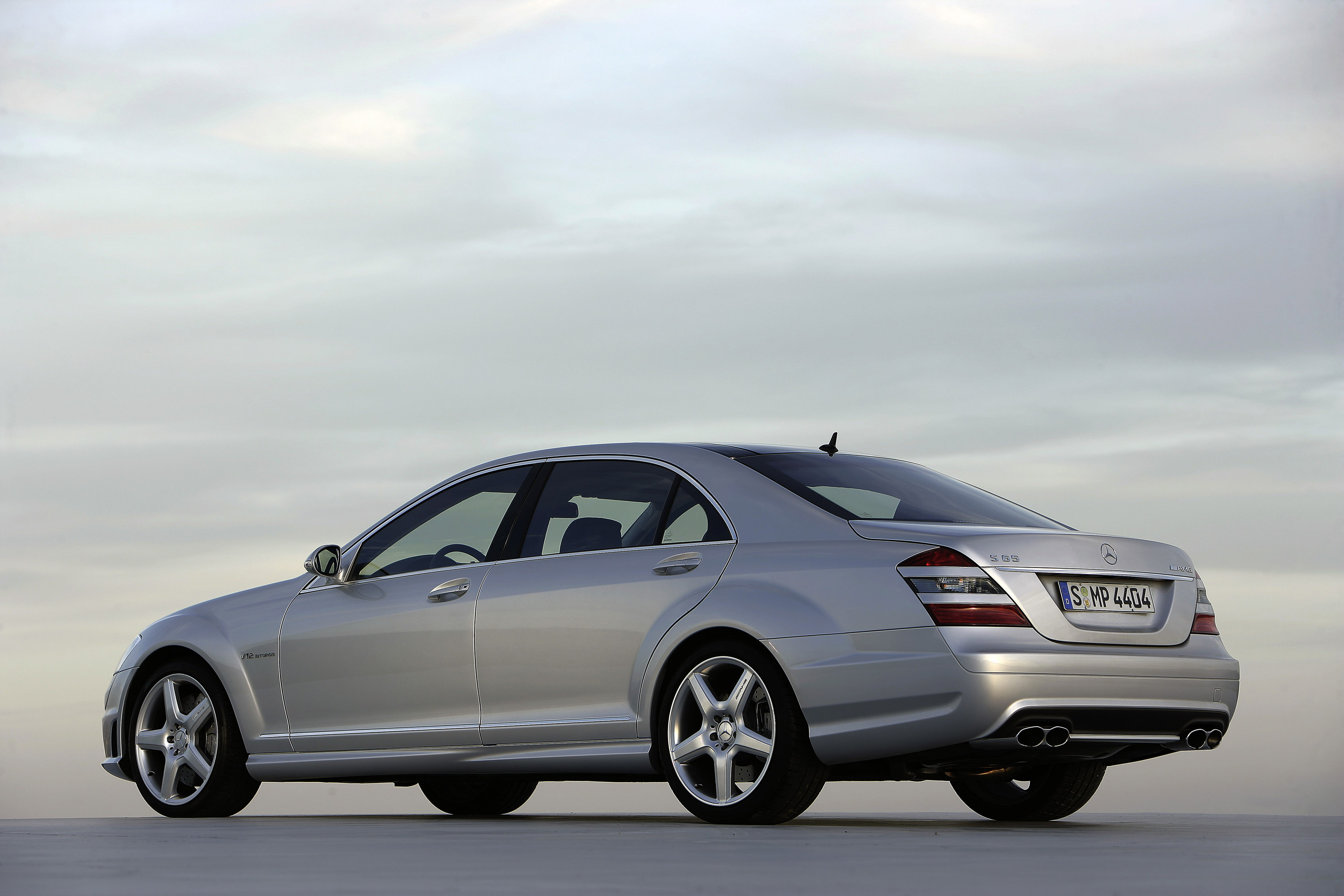 Mercedes-Benz S65 AMG photo #19