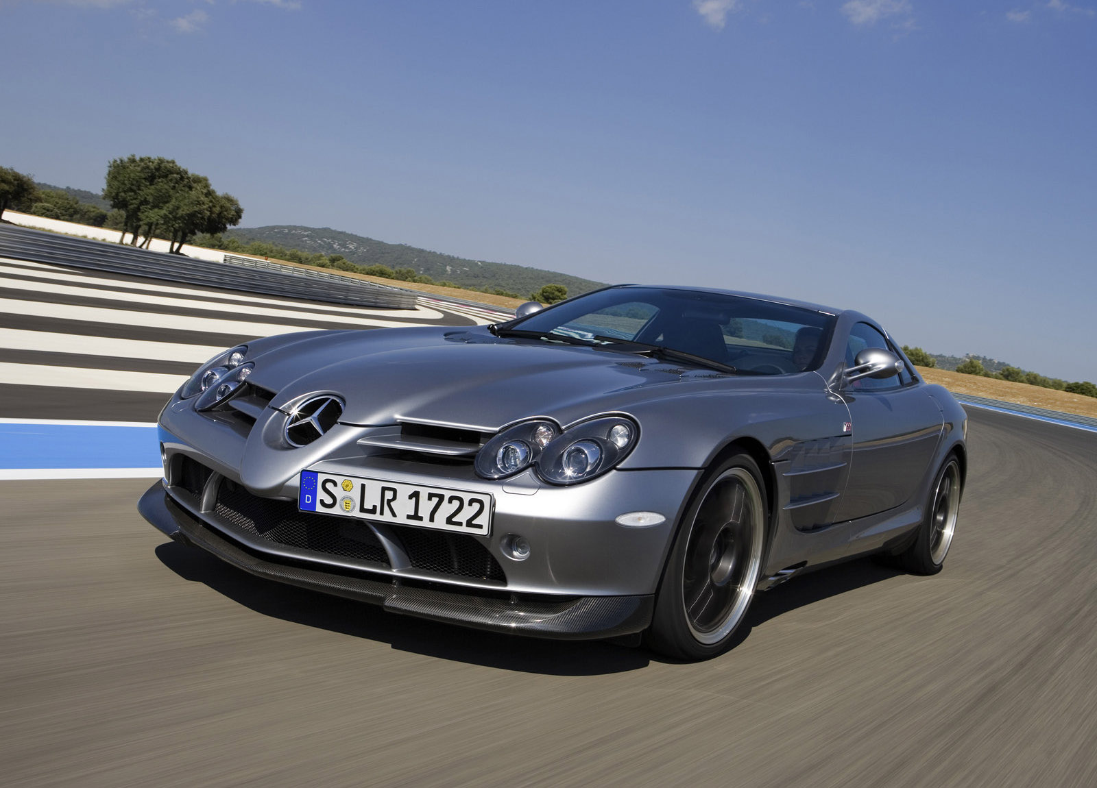 Mercedes-Benz SLR 722 Edition photo #1