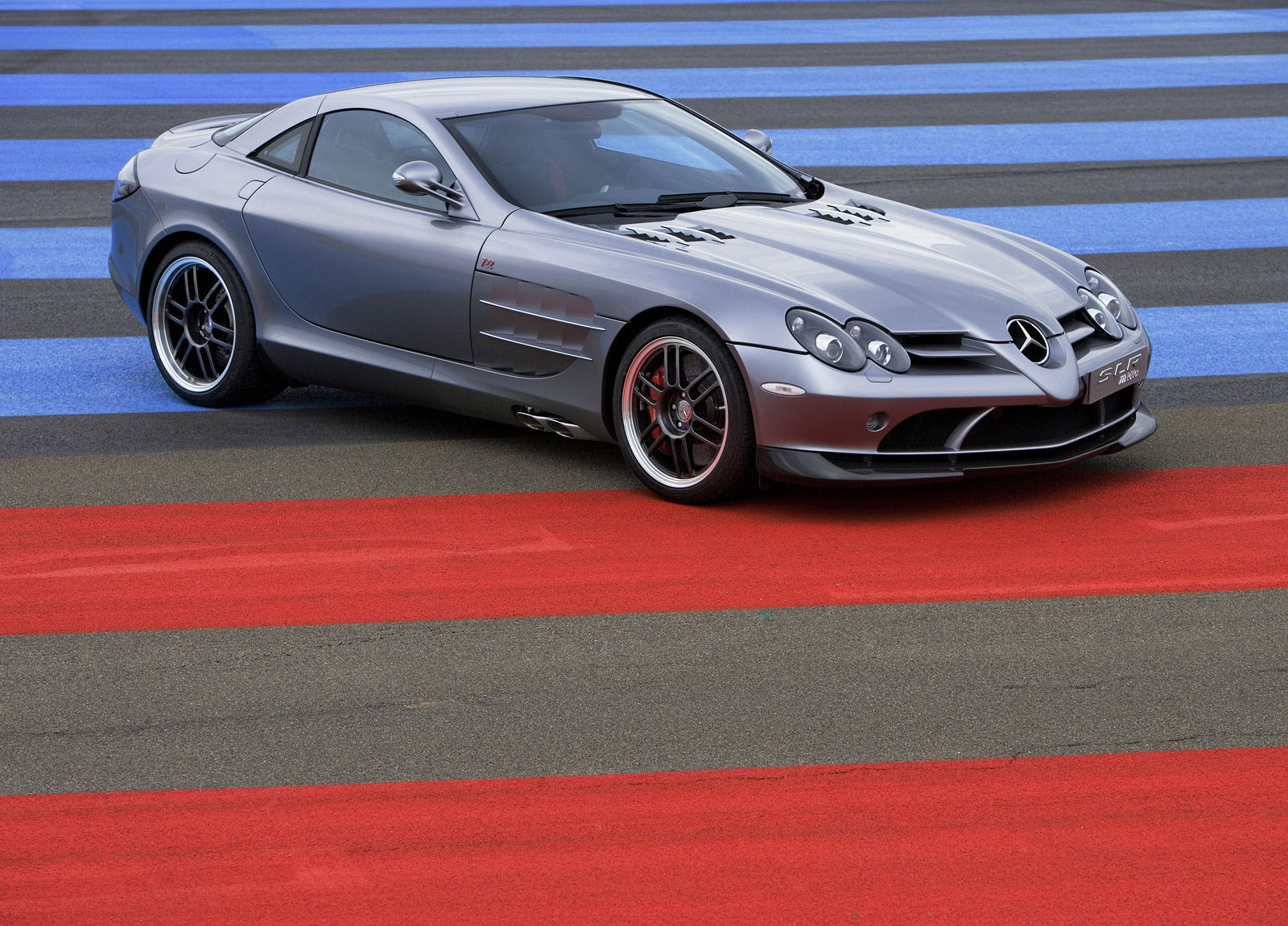 Mercedes-Benz SLR 722 Edition photo #15