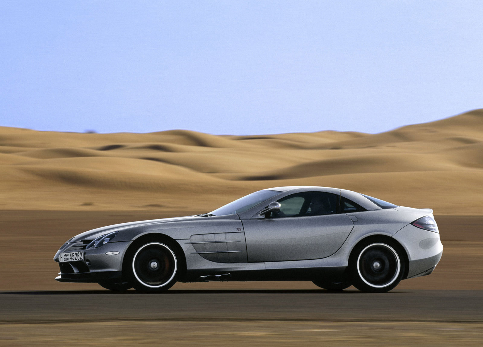 Mercedes-Benz SLR 722 Edition photo #41