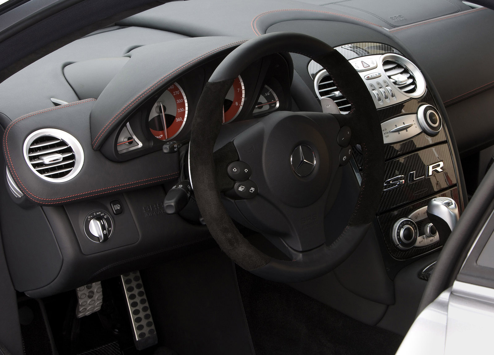 Mercedes-Benz SLR 722 Edition photo #45
