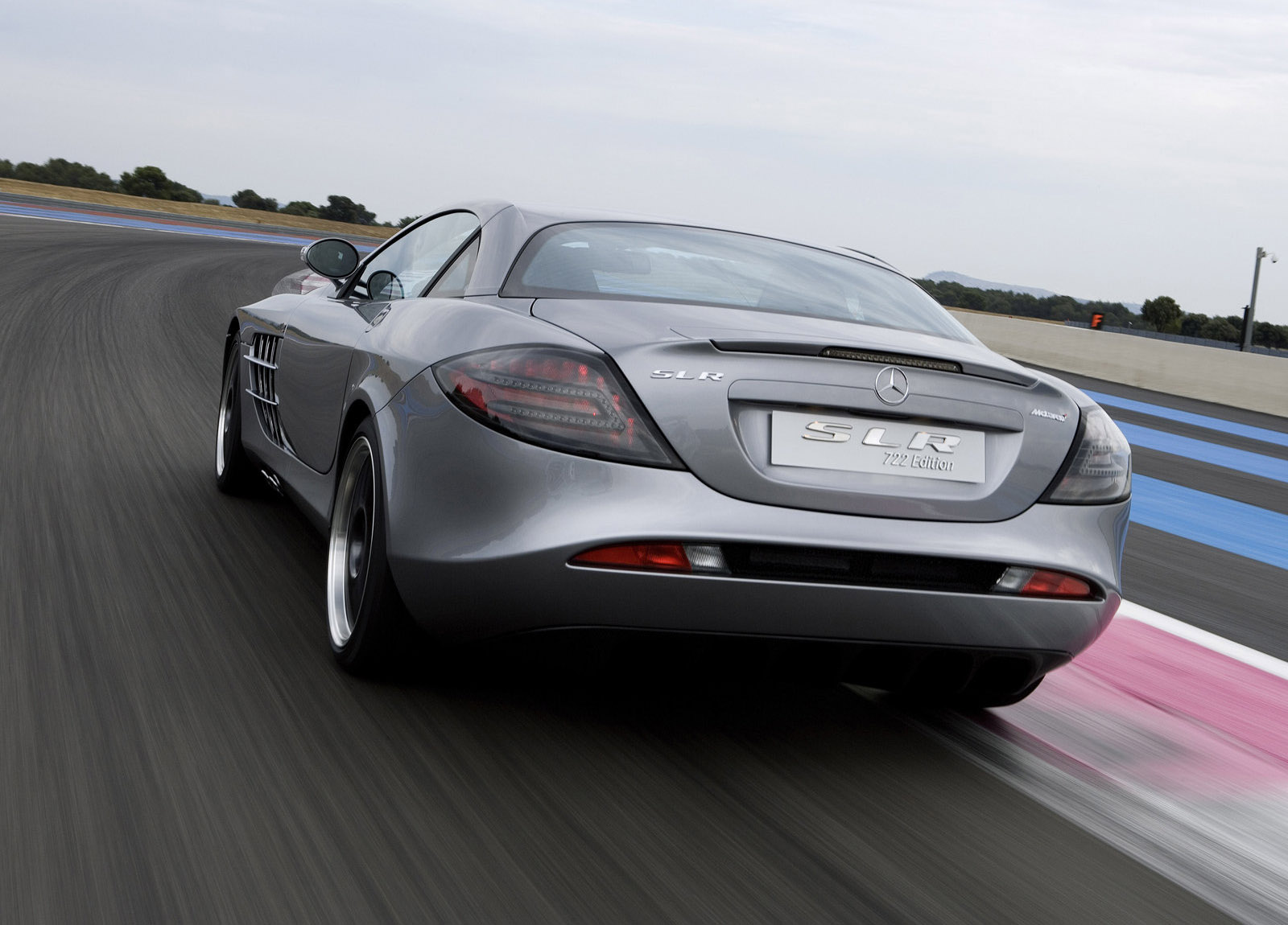 Mercedes-Benz SLR 722 Edition photo #49