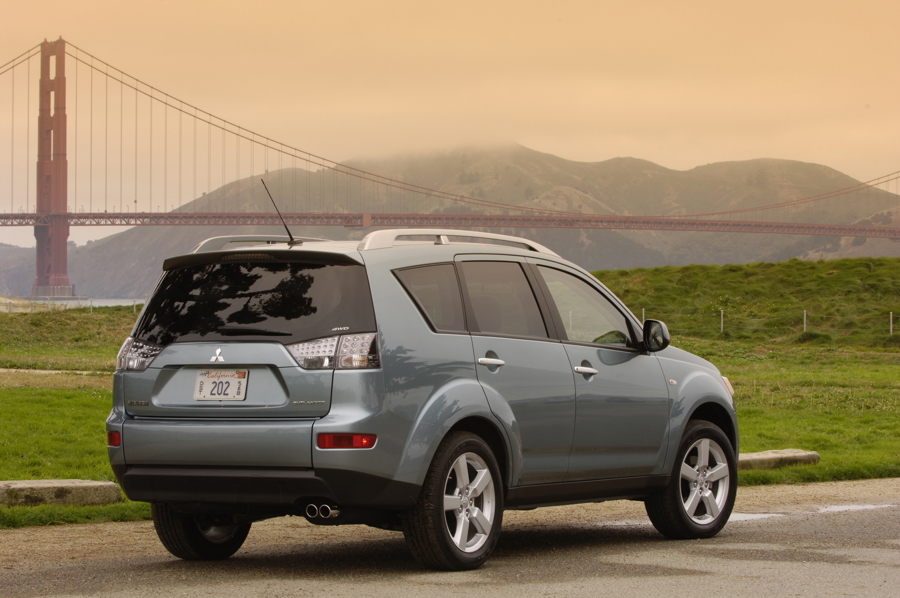 Mitsubishi Outlander photo #30