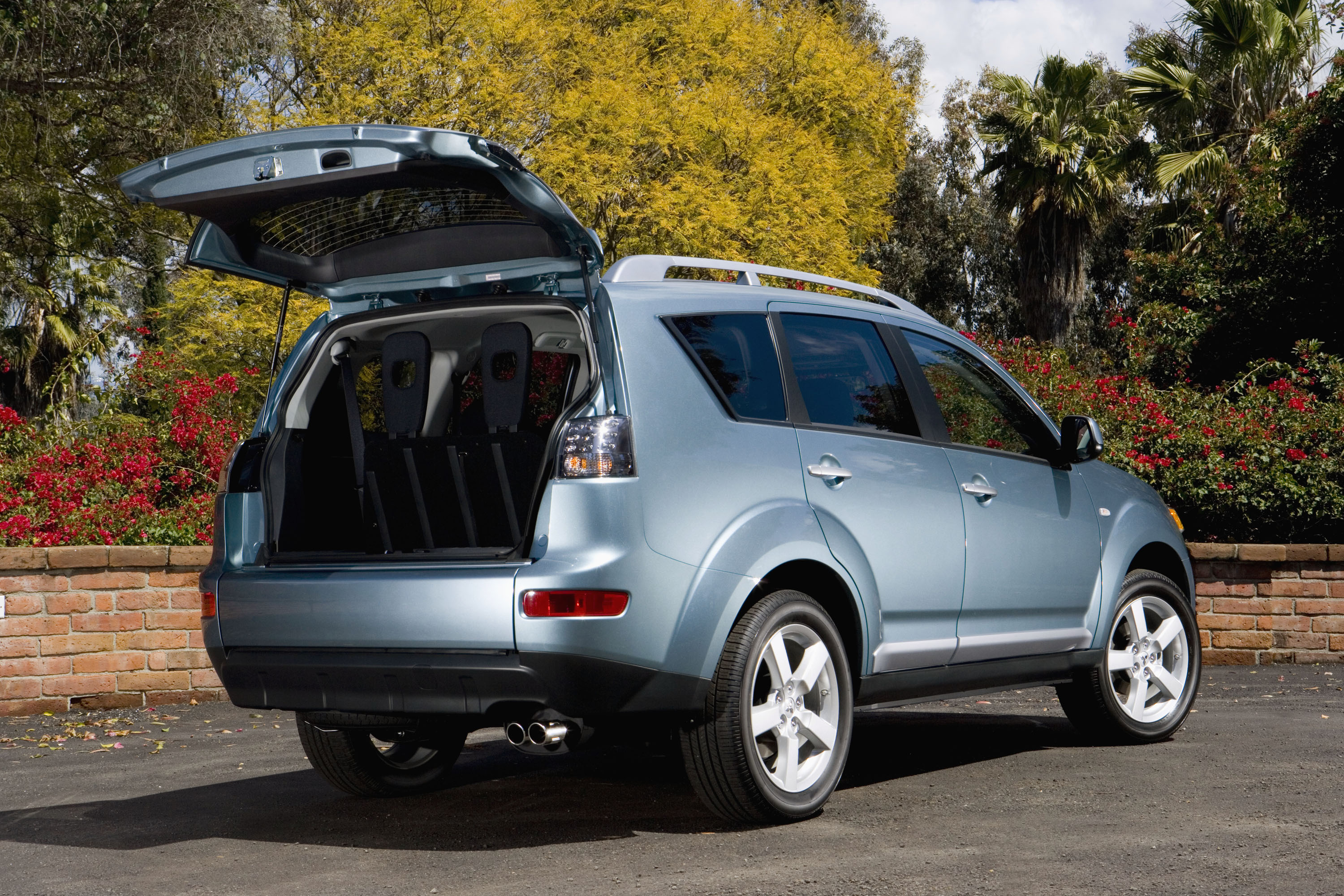 Mitsubishi Outlander photo #34