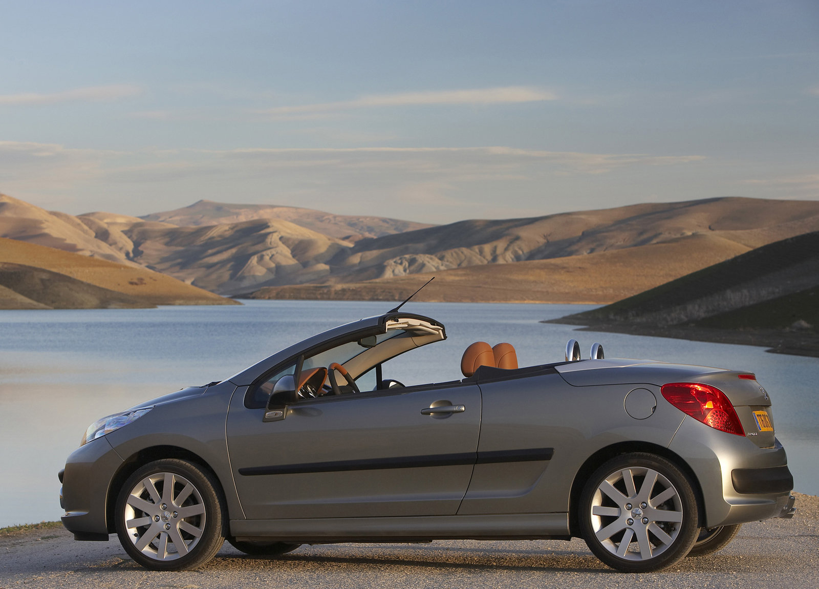 Peugeot 207 CC photo #34