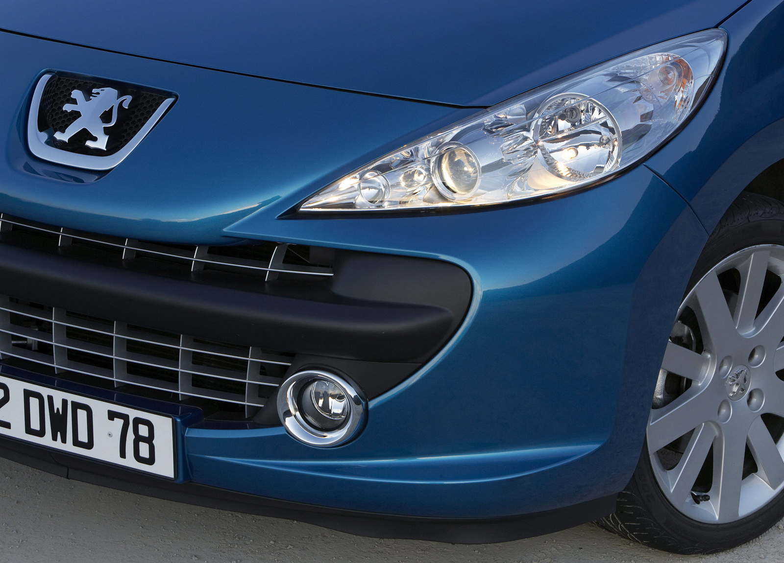 Peugeot 207 CC photo #53