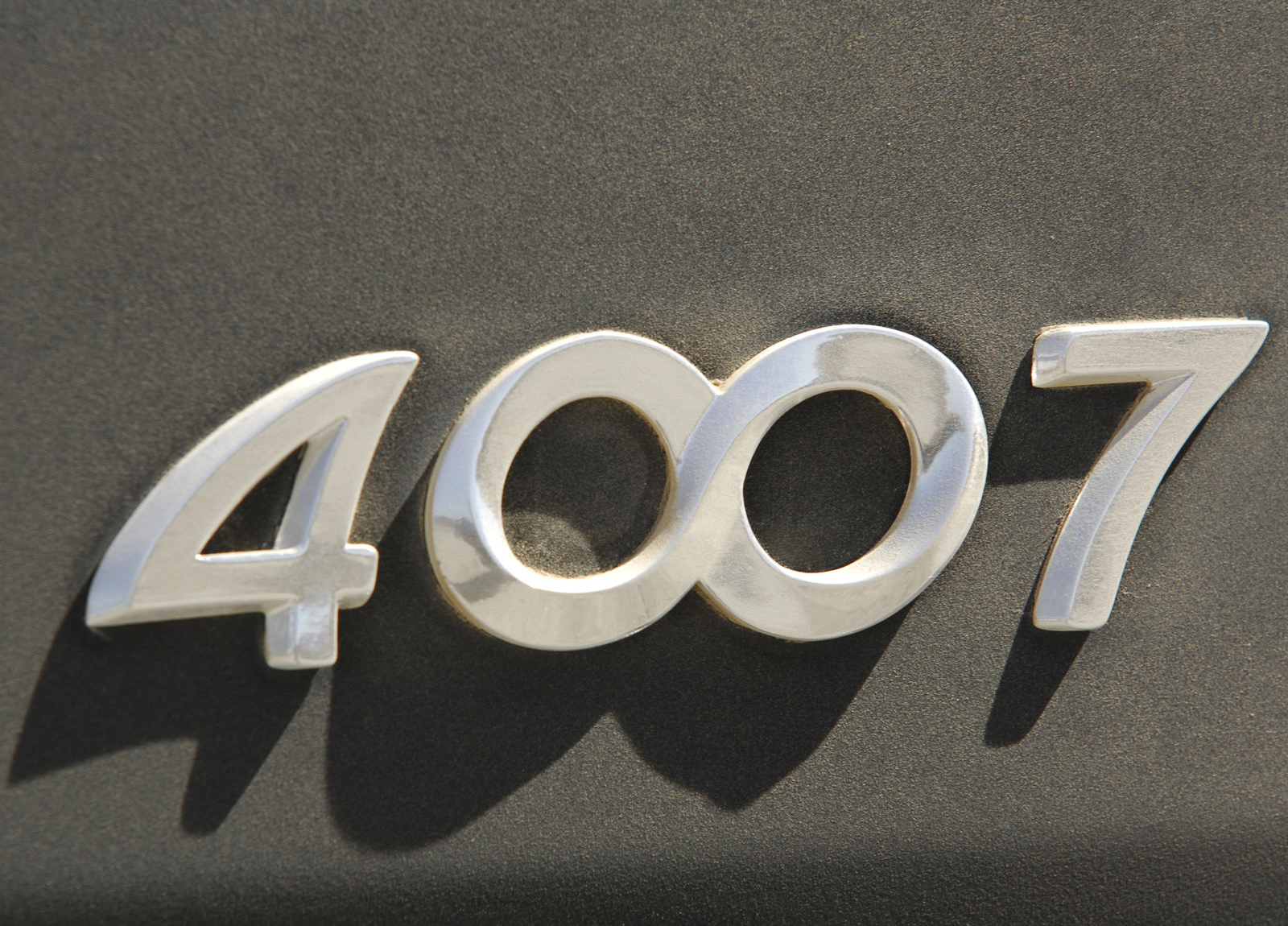 Peugeot 4007 photo #19