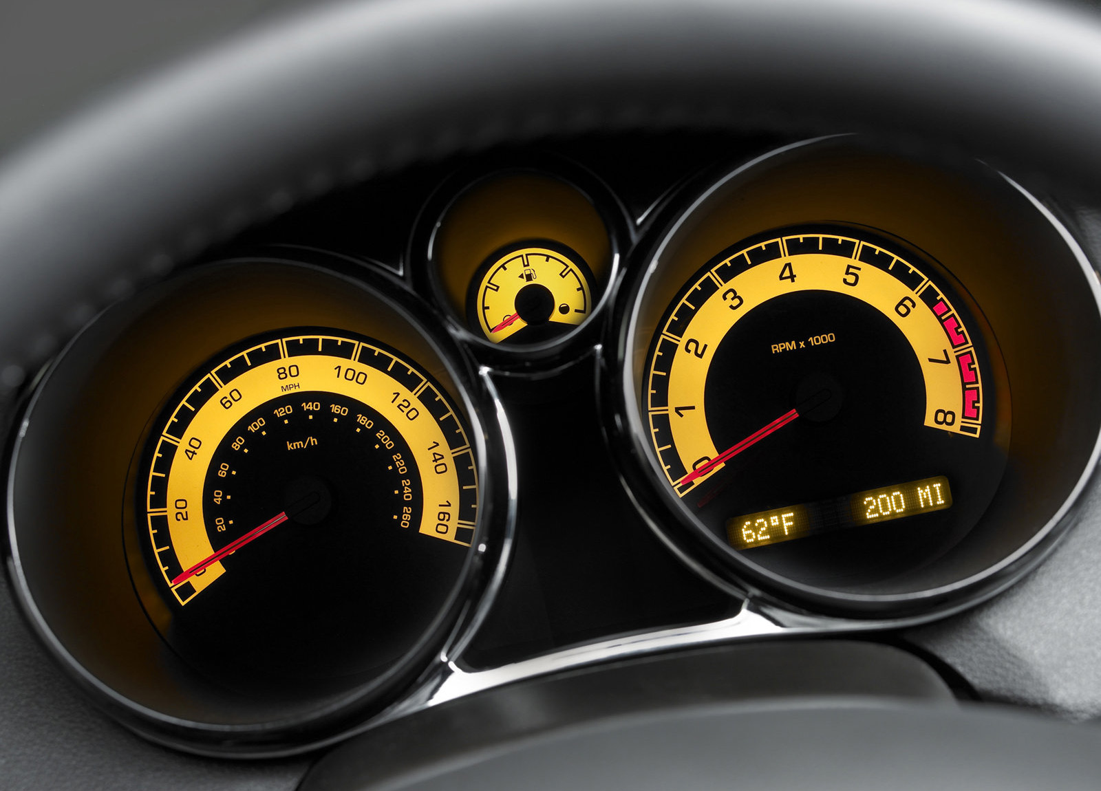 Saturn Sky Red Line photo #7