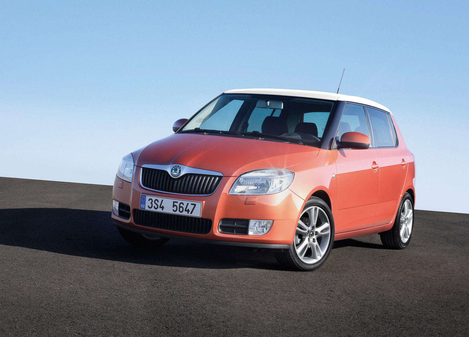 Skoda Fabia photo #1