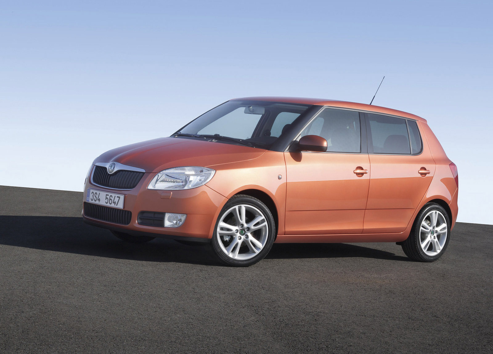 Skoda Fabia photo #2