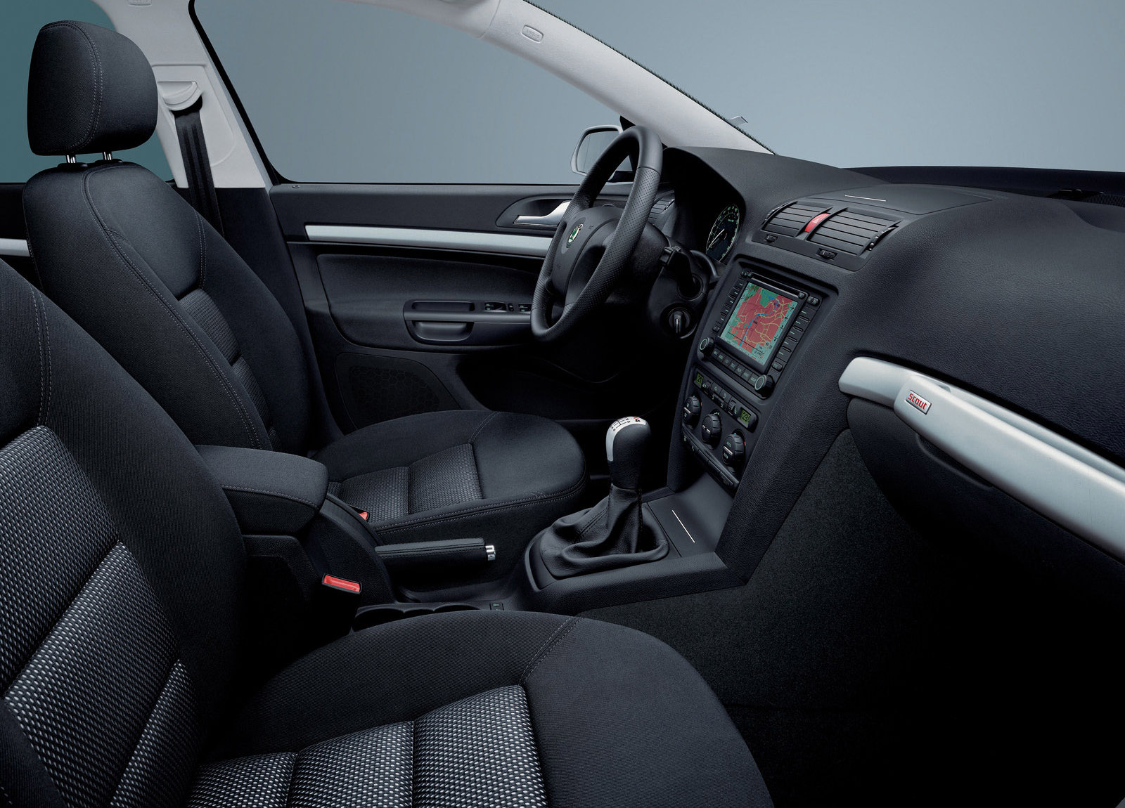 Skoda Octavia Scout photo #10
