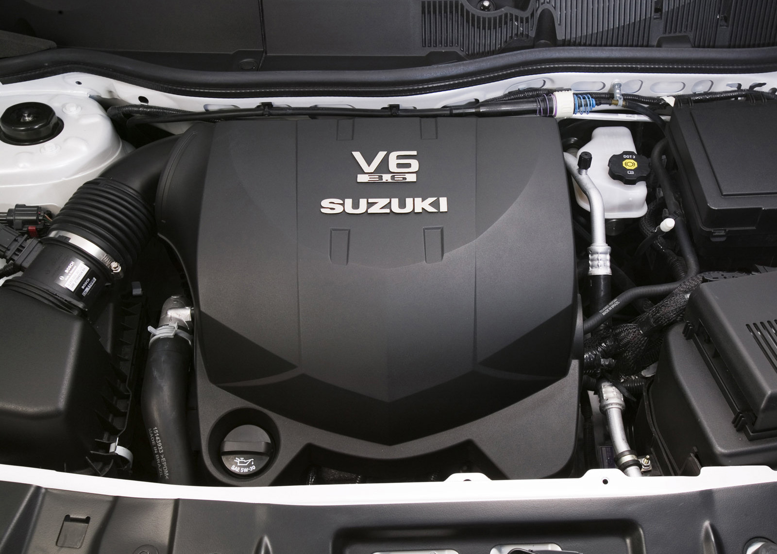 Suzuki XL7 photo #17