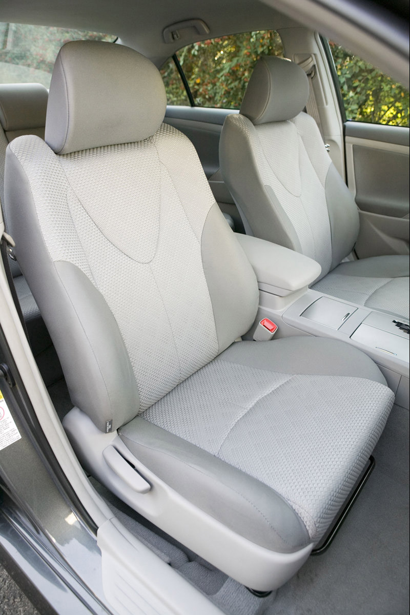 Toyota Camry SE photo #27