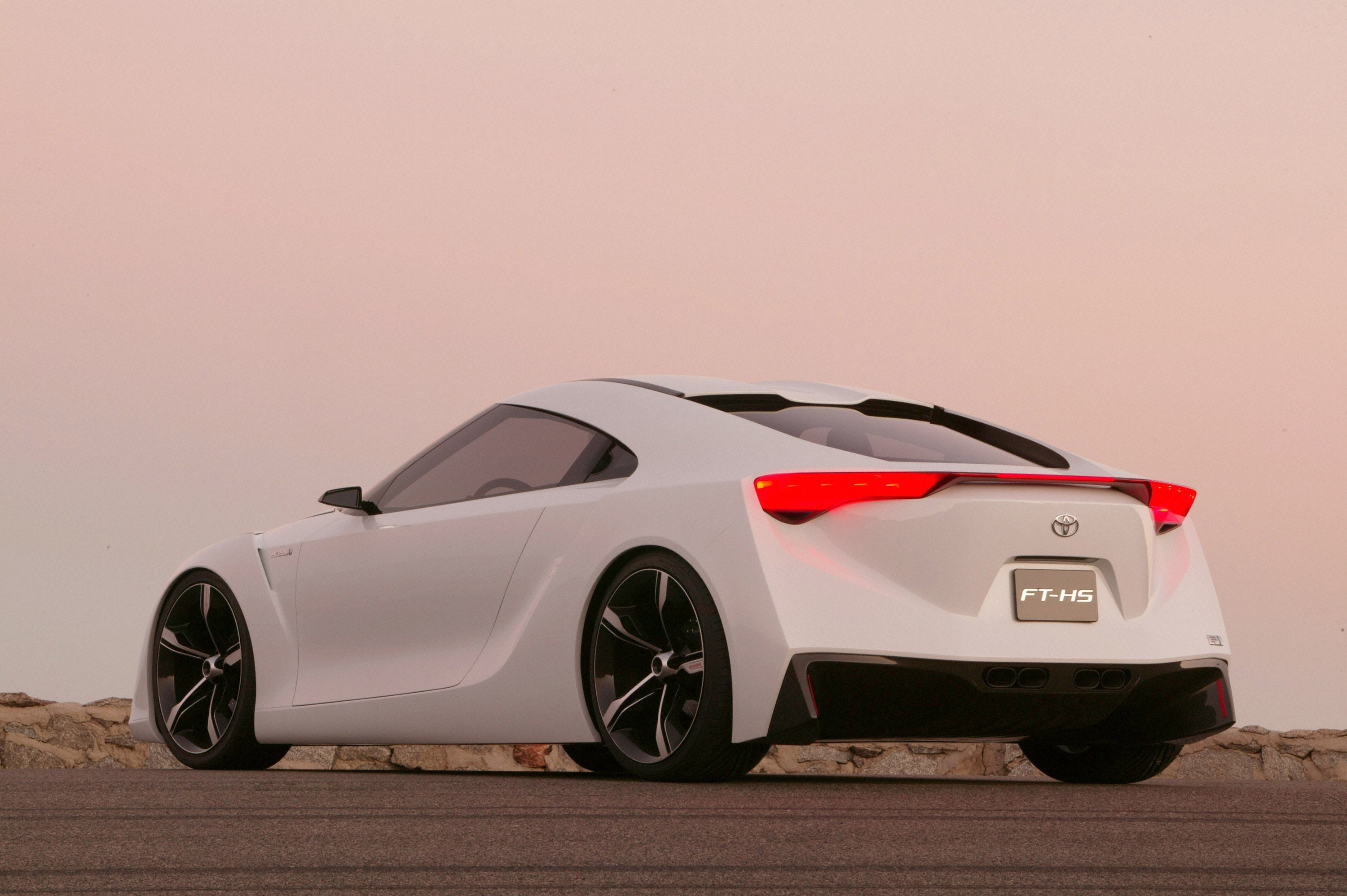 Toyota FT-HS Concept photo #18