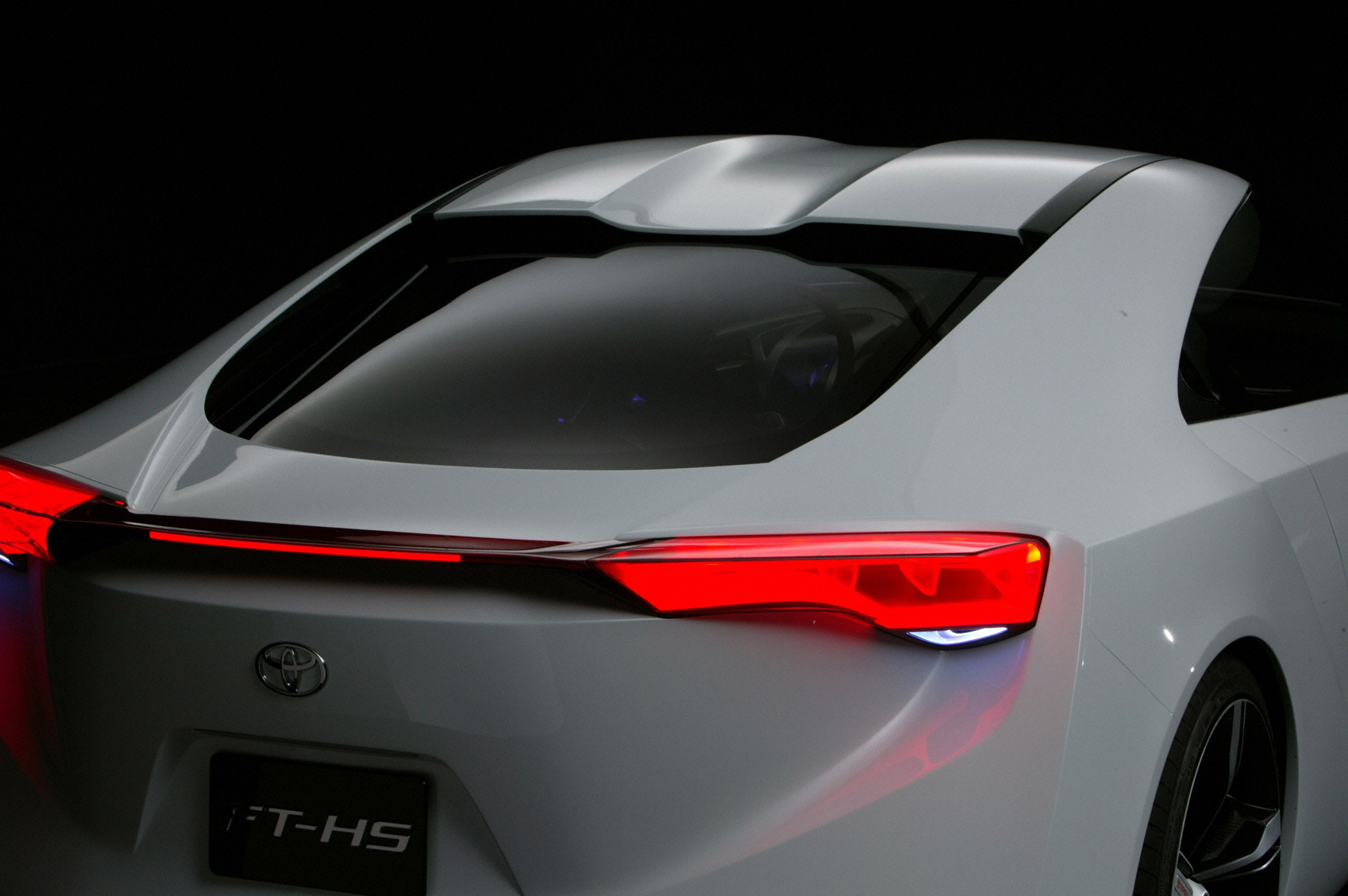 Toyota FT-HS Concept photo #20