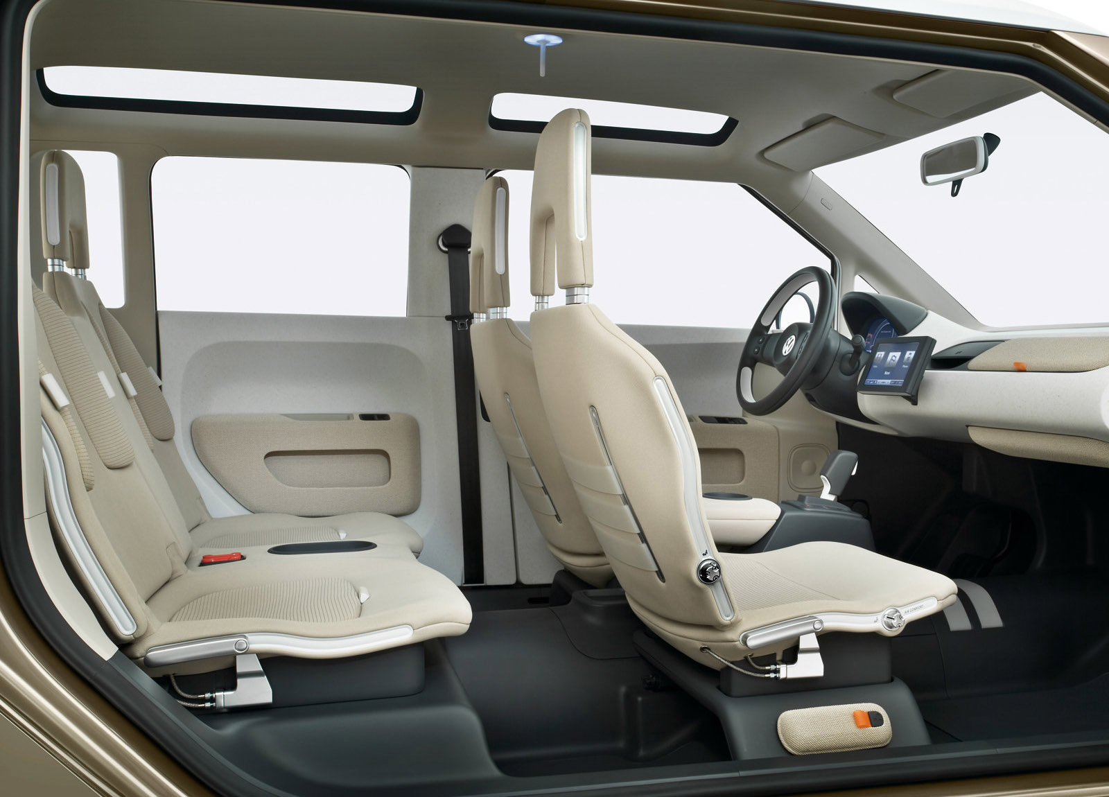 Volkswagen Space Up Blue Concept photo #10