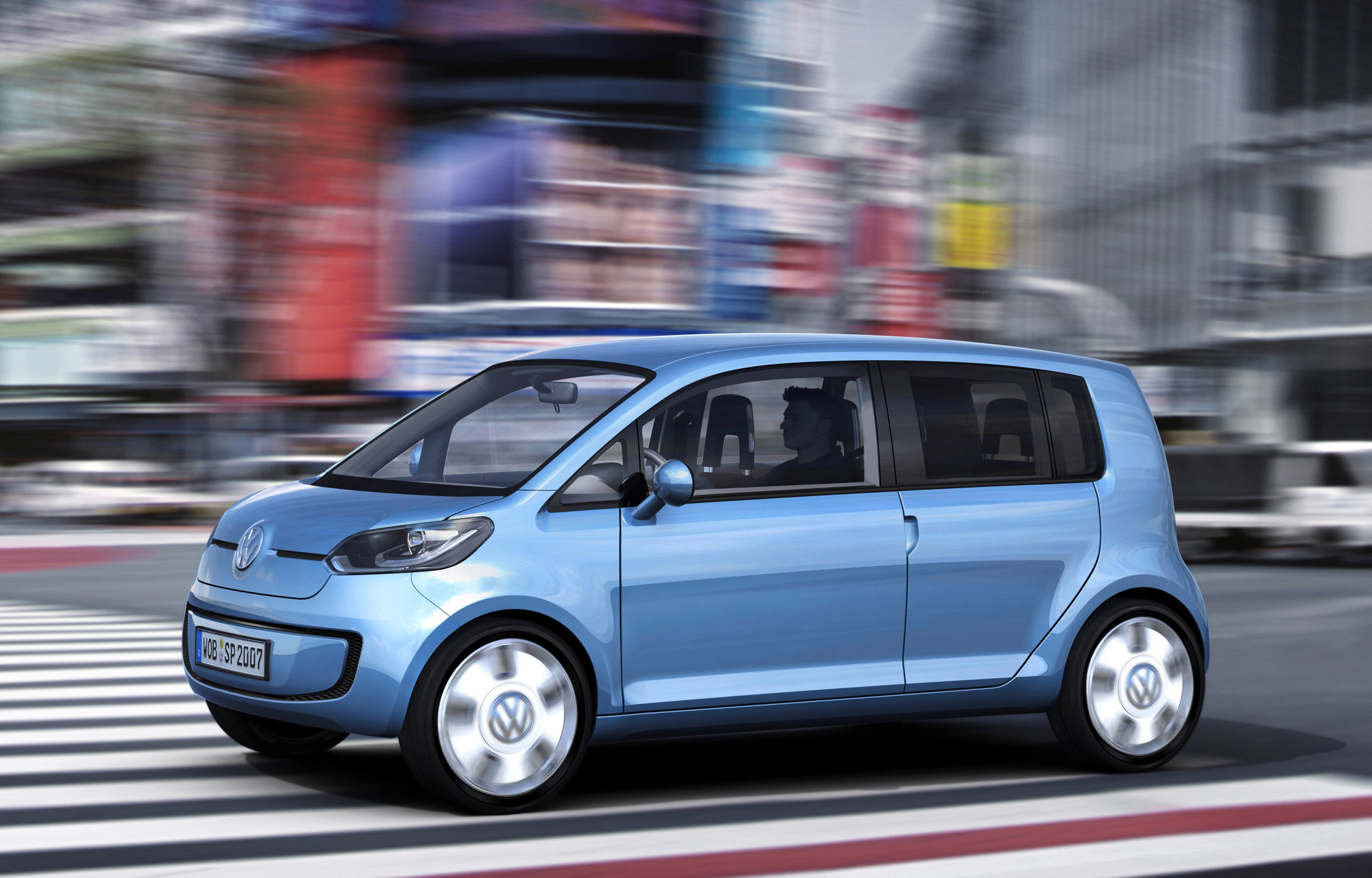 Volkswagen Space Up photo #2