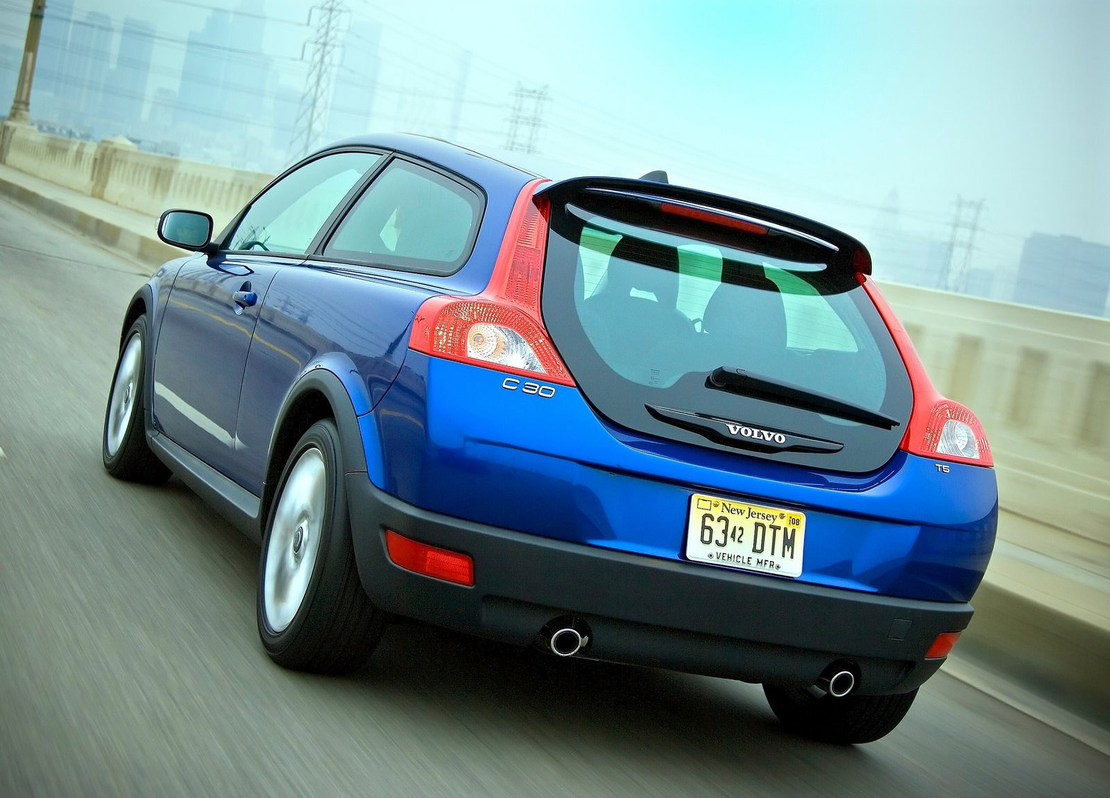 Volvo C30 photo #41