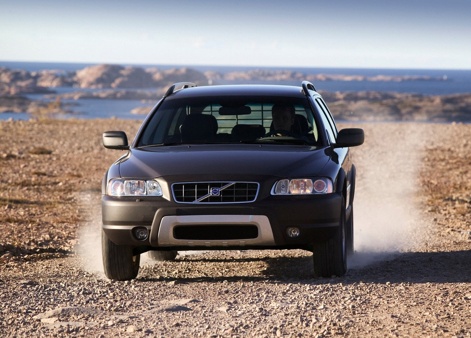 Volvo XC70 photo #13