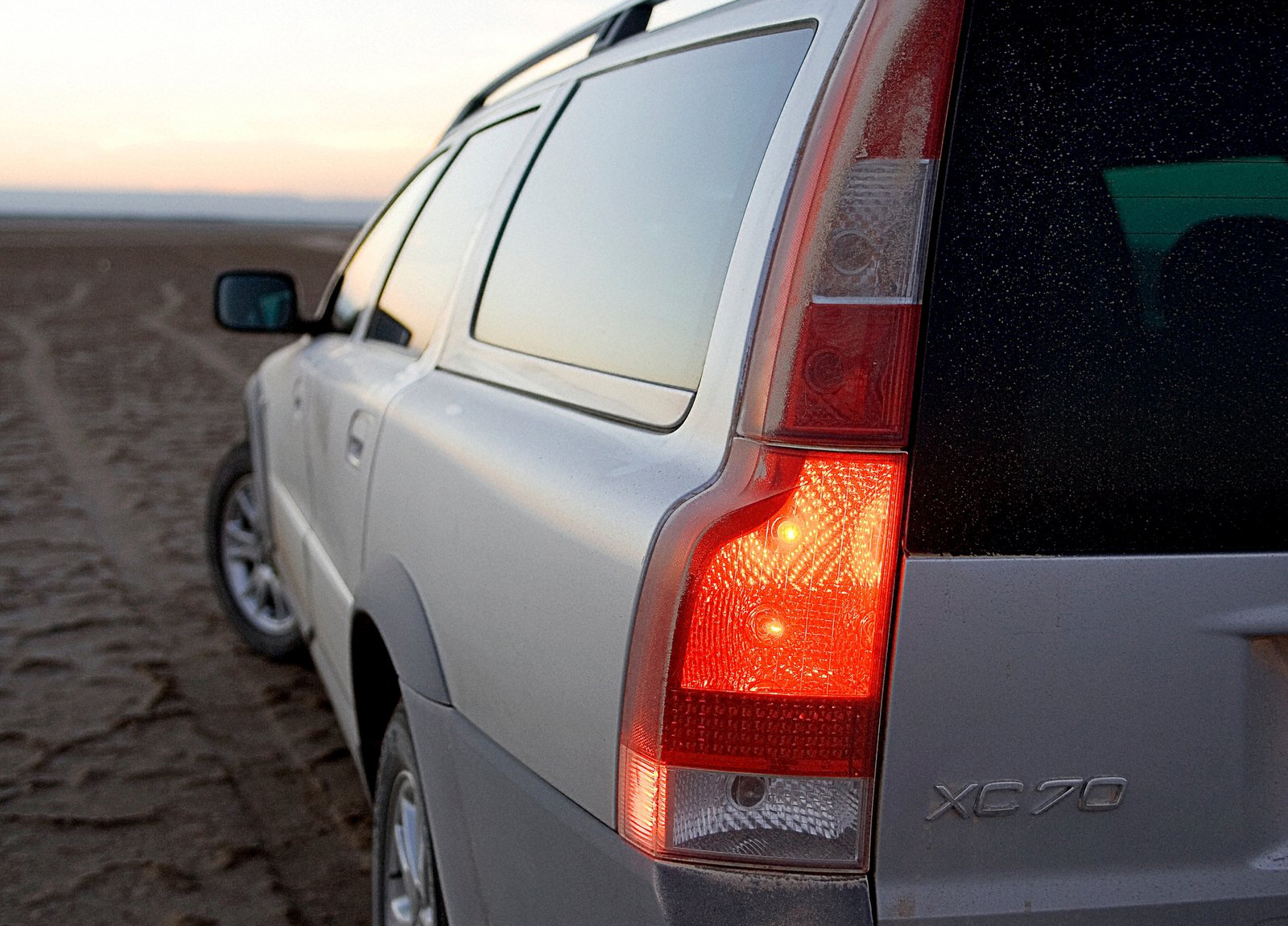 Volvo XC70 photo #42