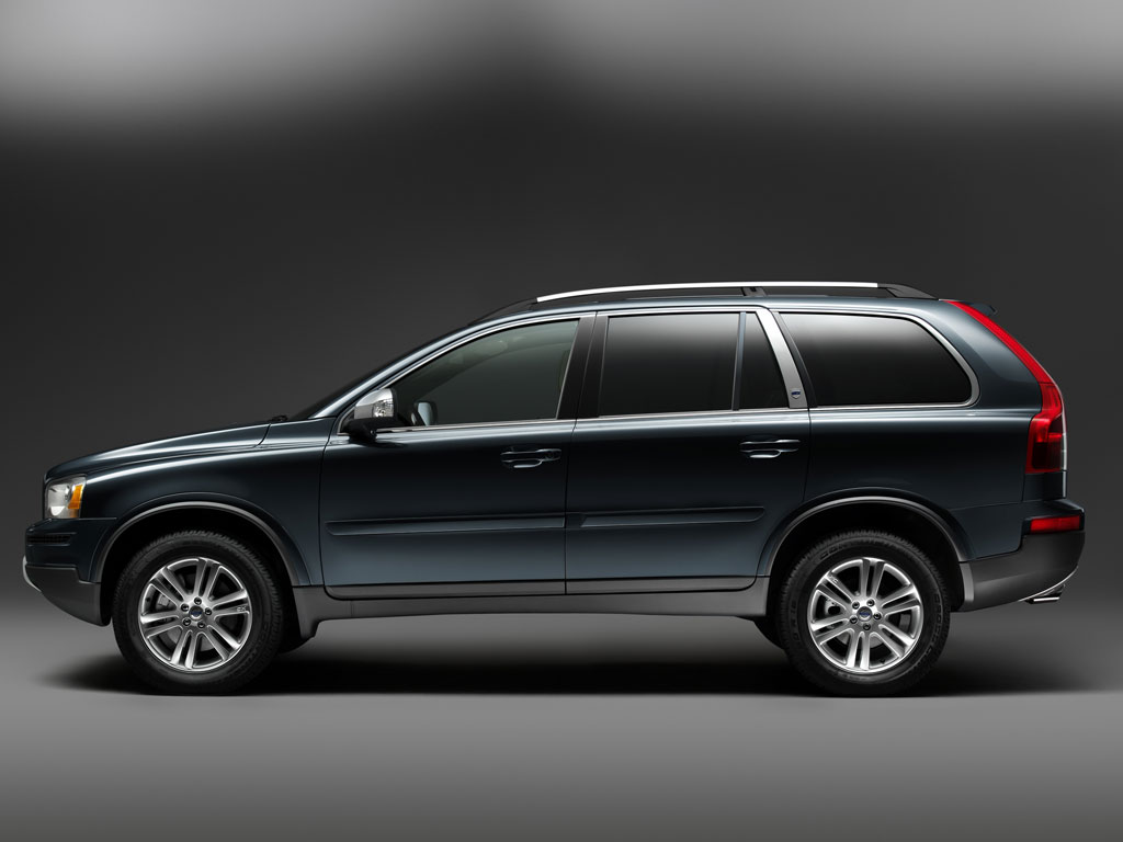 Volvo XC90 Executive photo #2