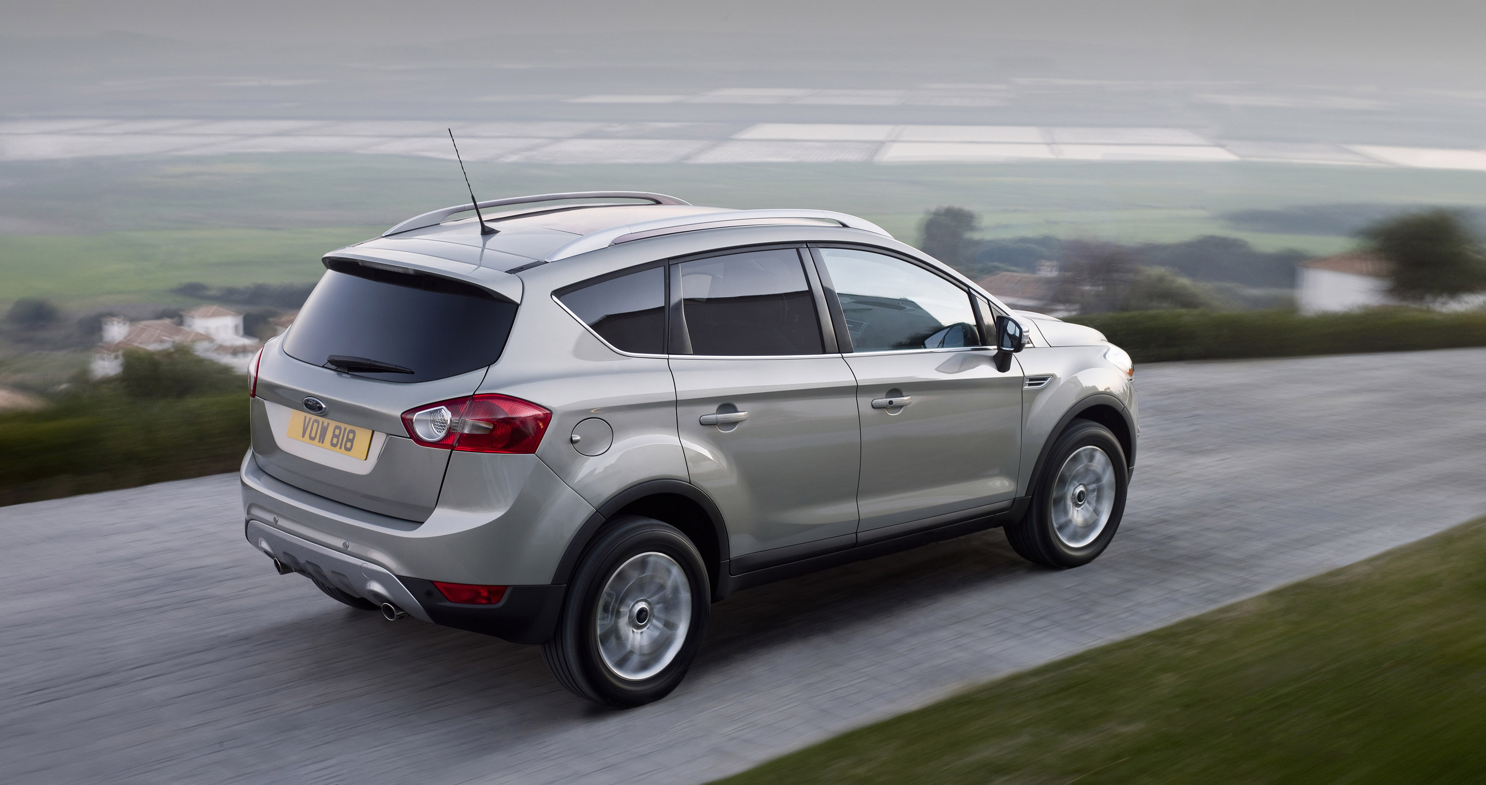 Ford Kuga photo #12