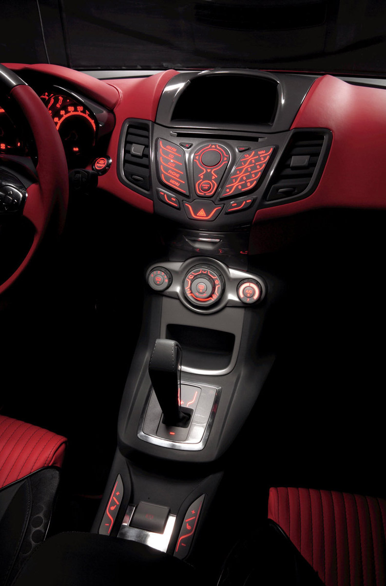 Ford Verve Sedan Concept photo #34