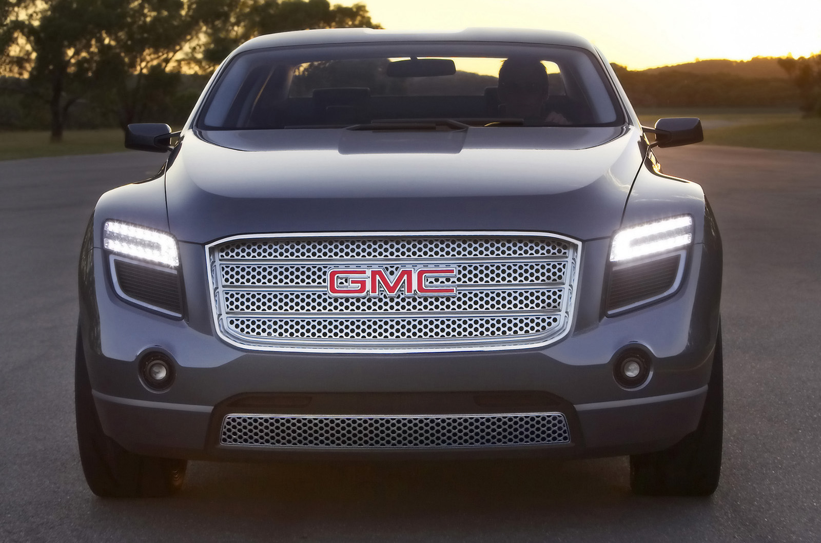 GMC Denali XT Concept photo #2