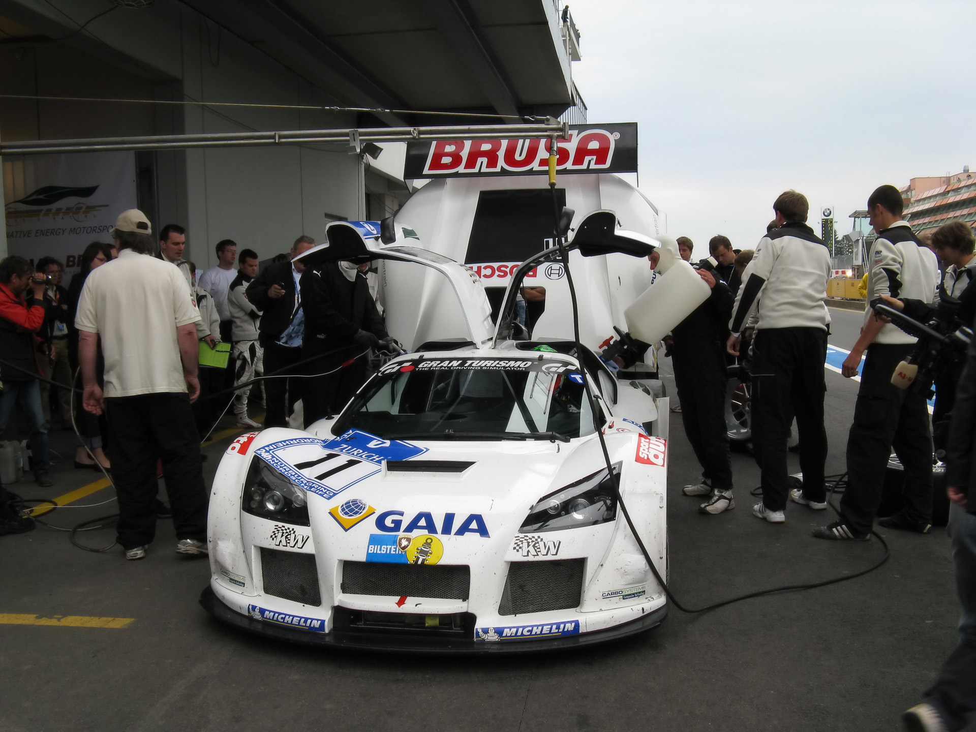 Hybrid 24. Апполо н машина. Гумперт Аполло РС. Gumpert Apollo s 2008. Гумперт Apollo RS Sport новая.