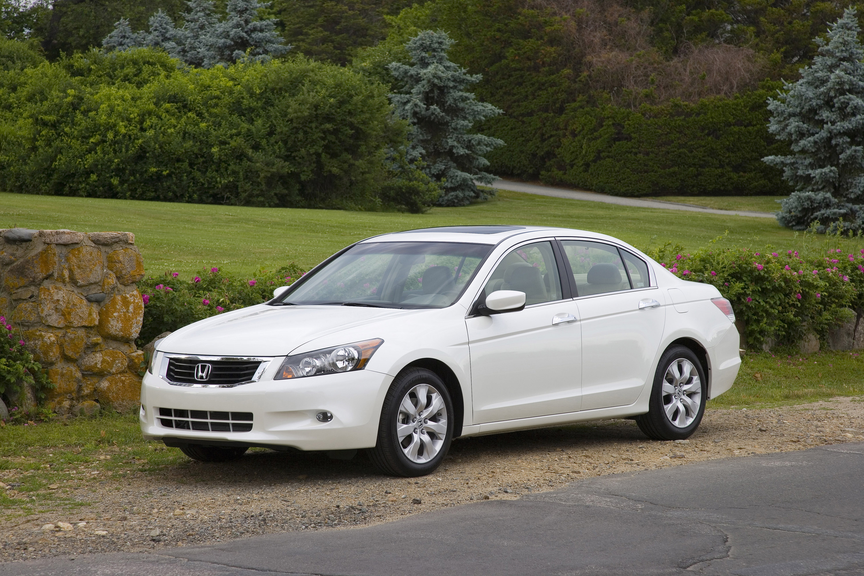 Honda Accord EX-L V6 Sedan photo #26