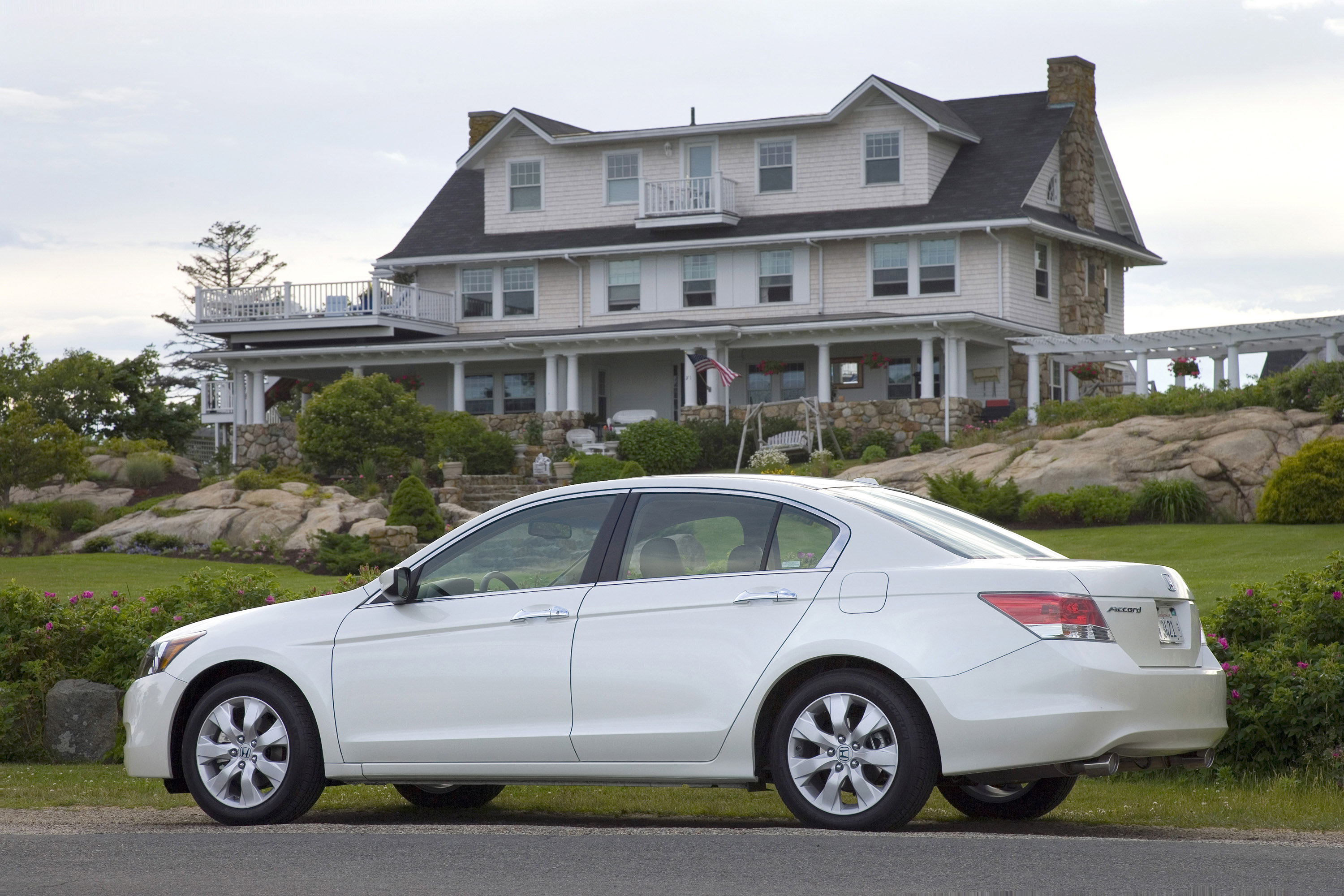 Honda Accord EX-L V6 Sedan photo #41