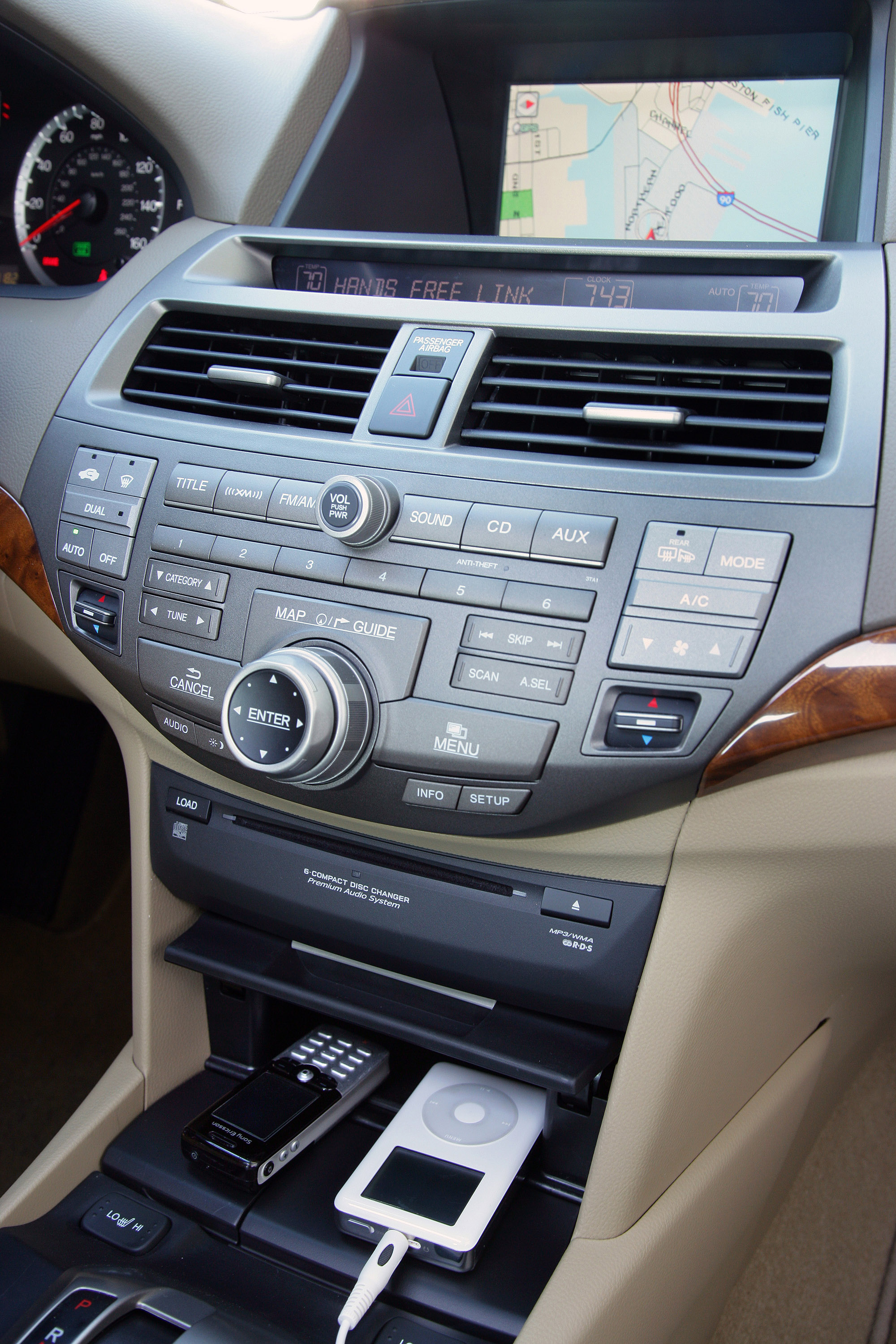 Honda Accord EX-L V6 Sedan photo #56
