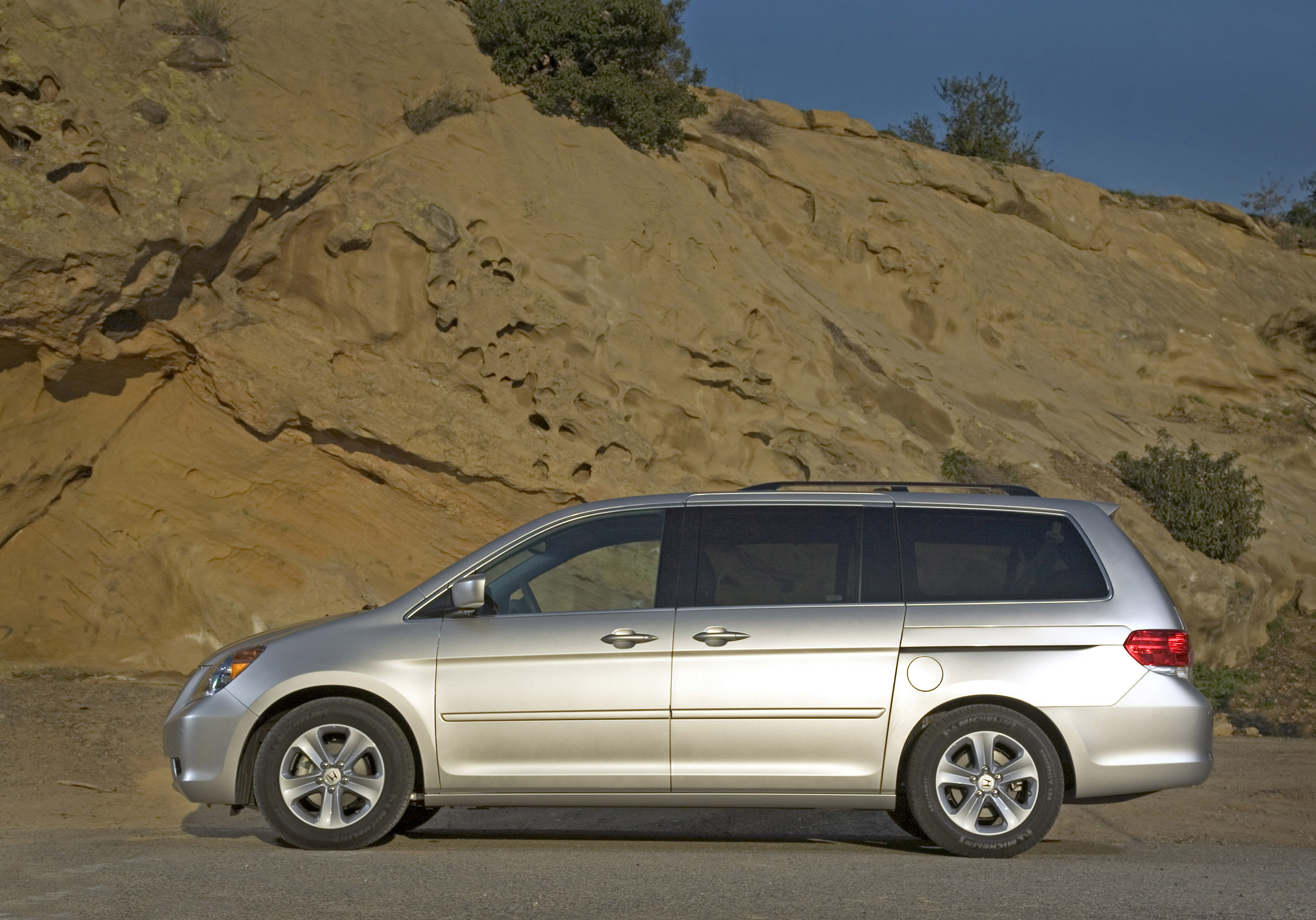 Honda Odyssey photo #17
