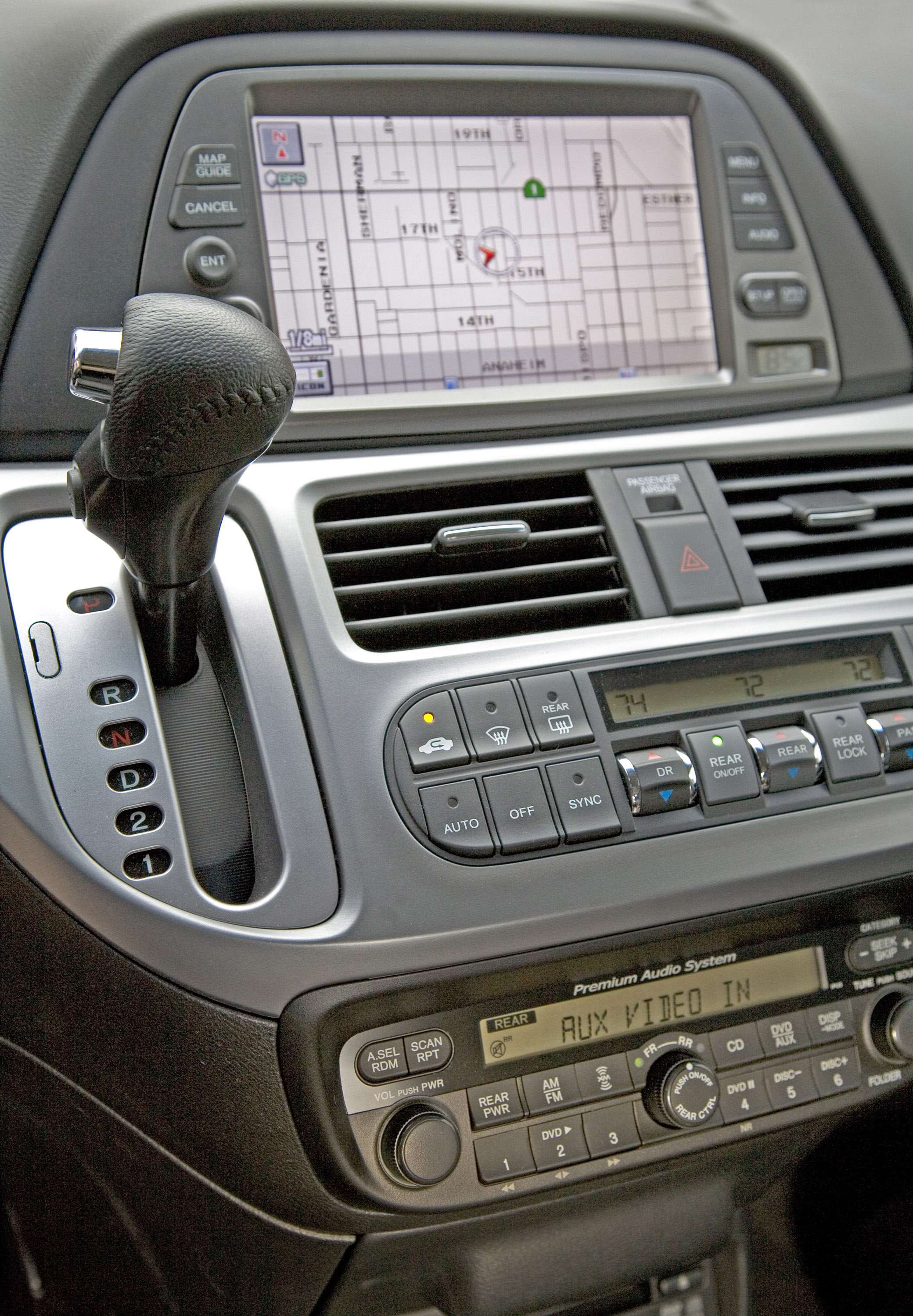 Honda Odyssey photo #30