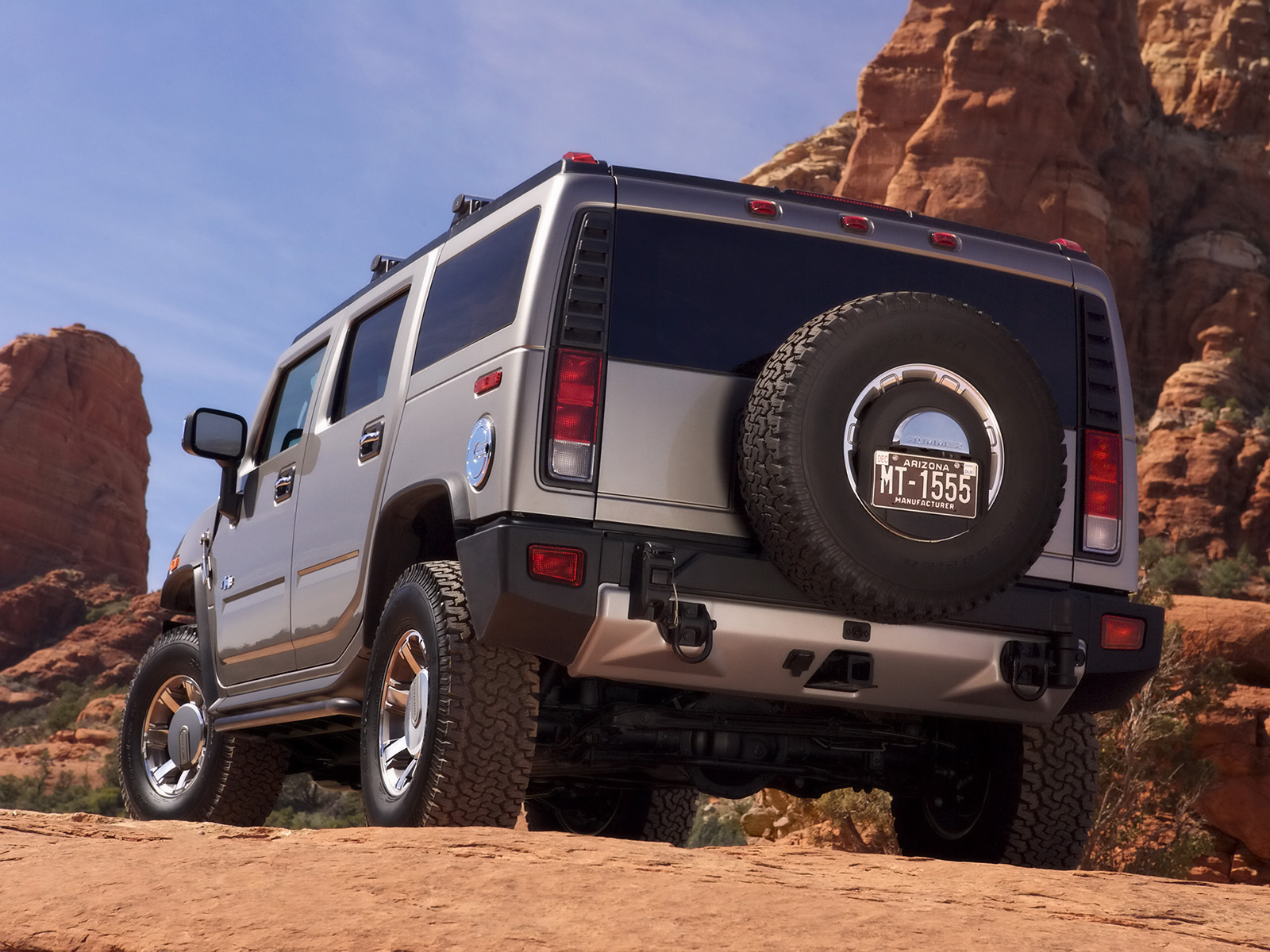 Hummer H2 photo #8