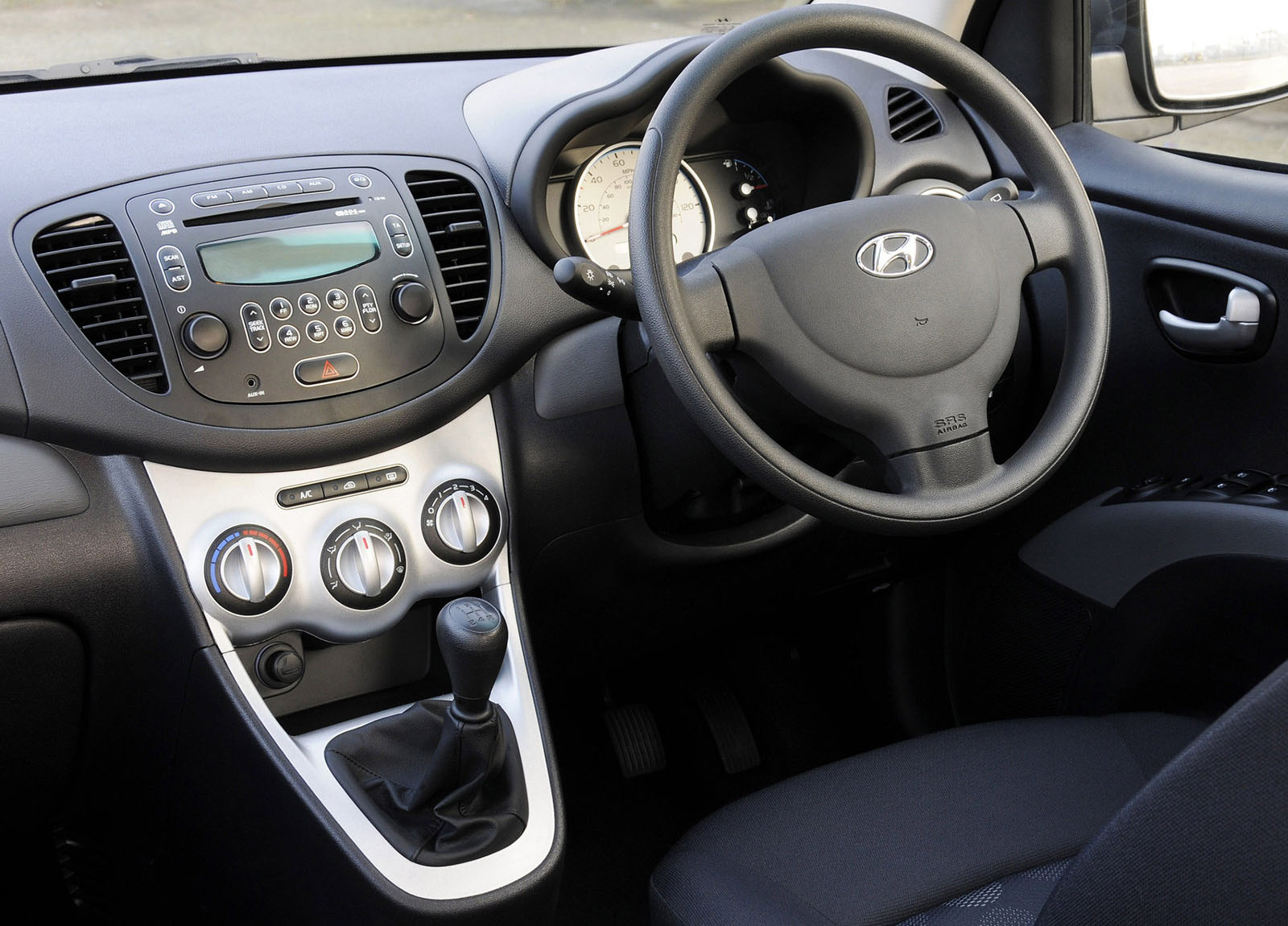 Hyundai i10 photo #66