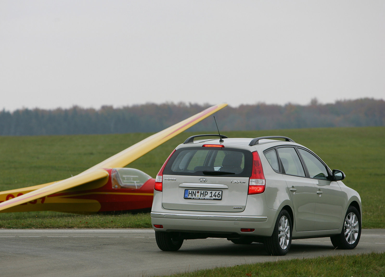 Hyundai i30 Estate photo #35