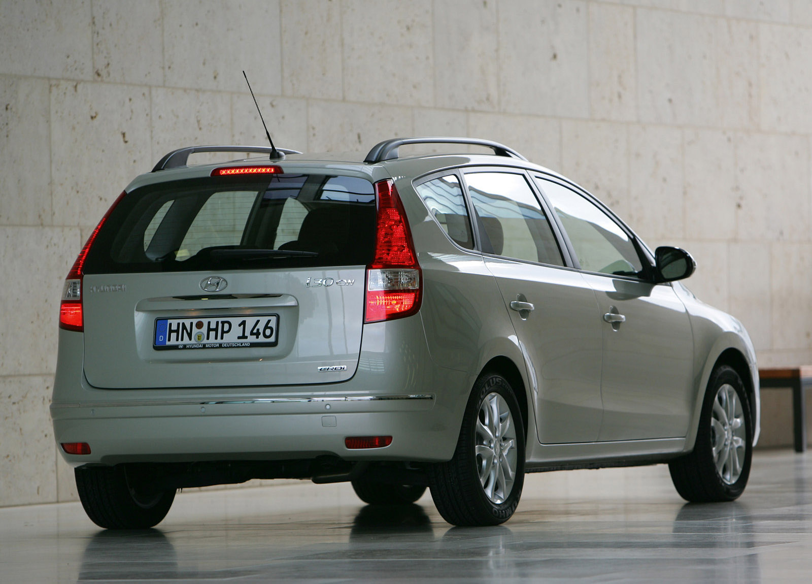 Hyundai i30 Estate photo #42
