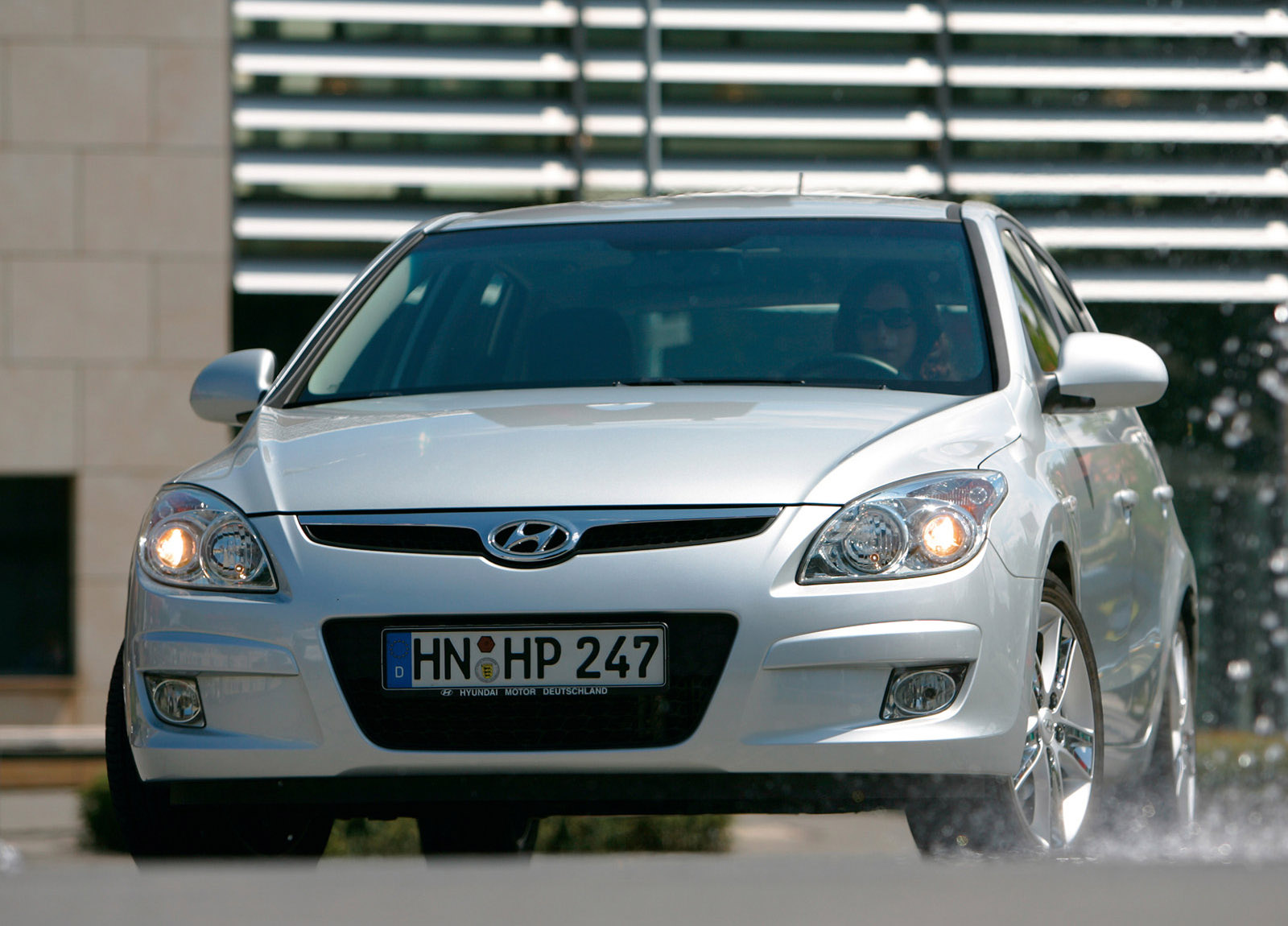 Hyundai i30 photo #16