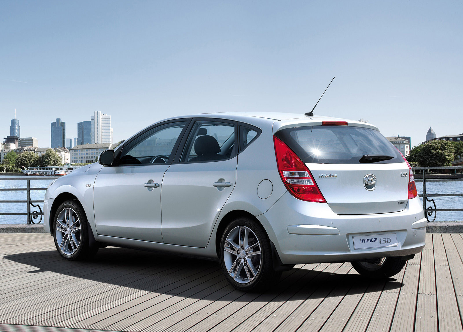 Hyundai i30 photo #49