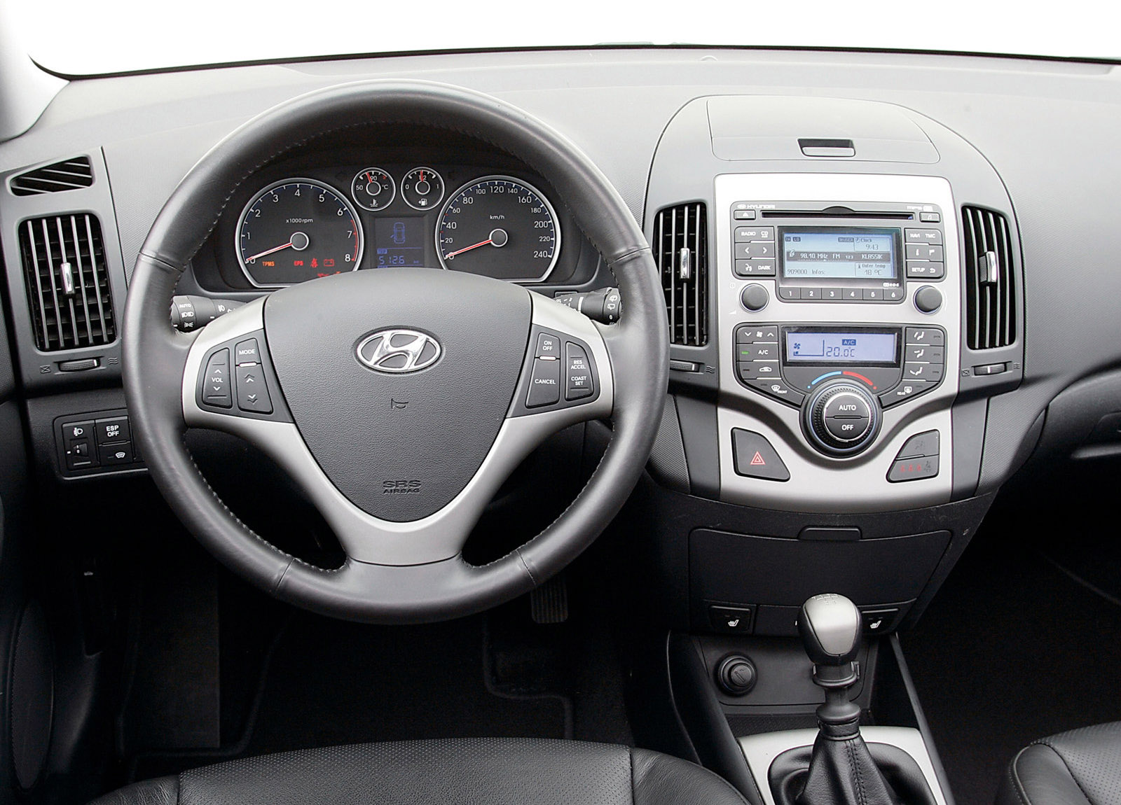 Hyundai i30 photo #83