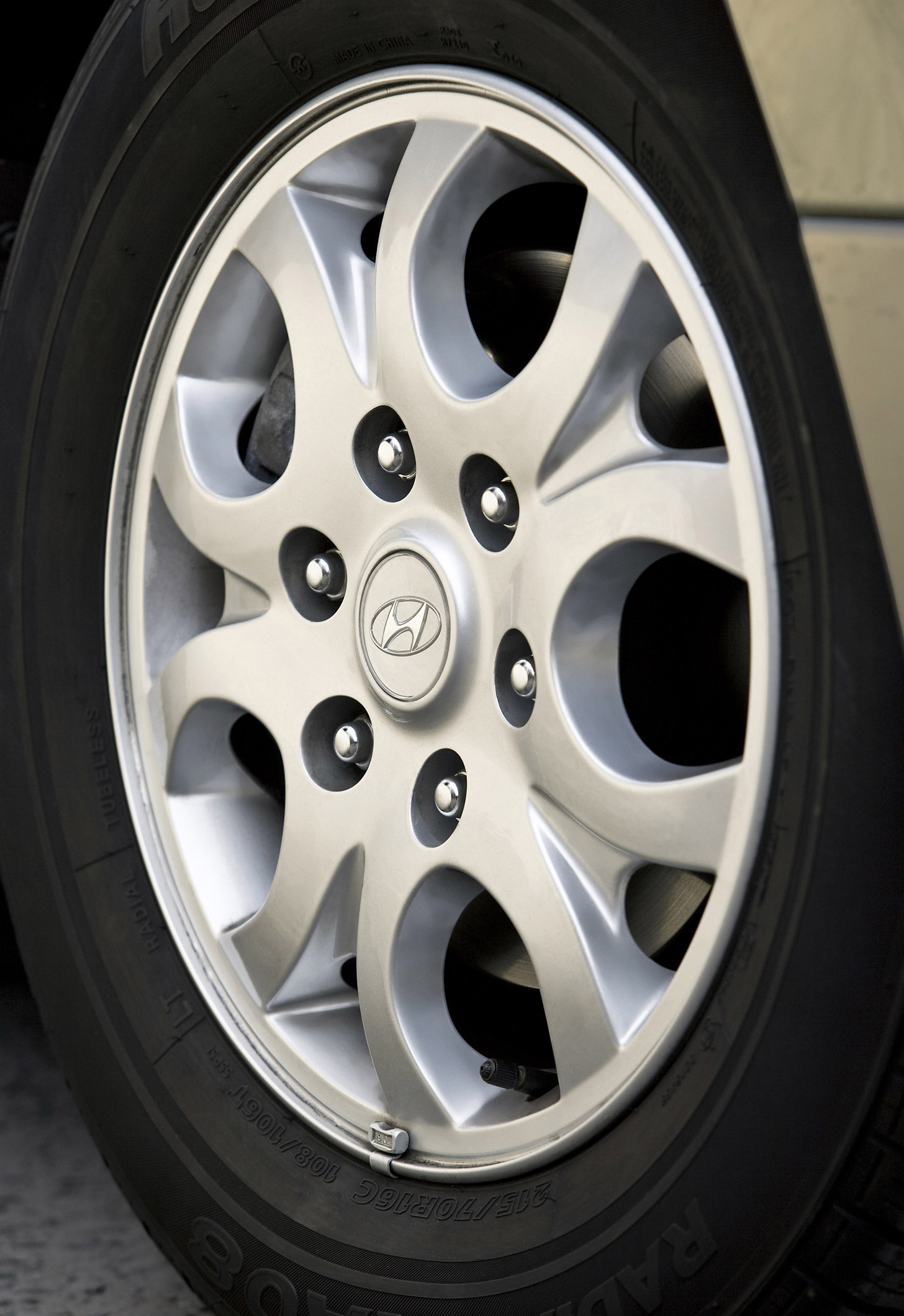 Heyner Tergicristalli Ibridi Anteriori Per Hyundai I800 (2008+) – Kit 64/50 Cm, Tecnologia Nano, Adattatori Inclusi