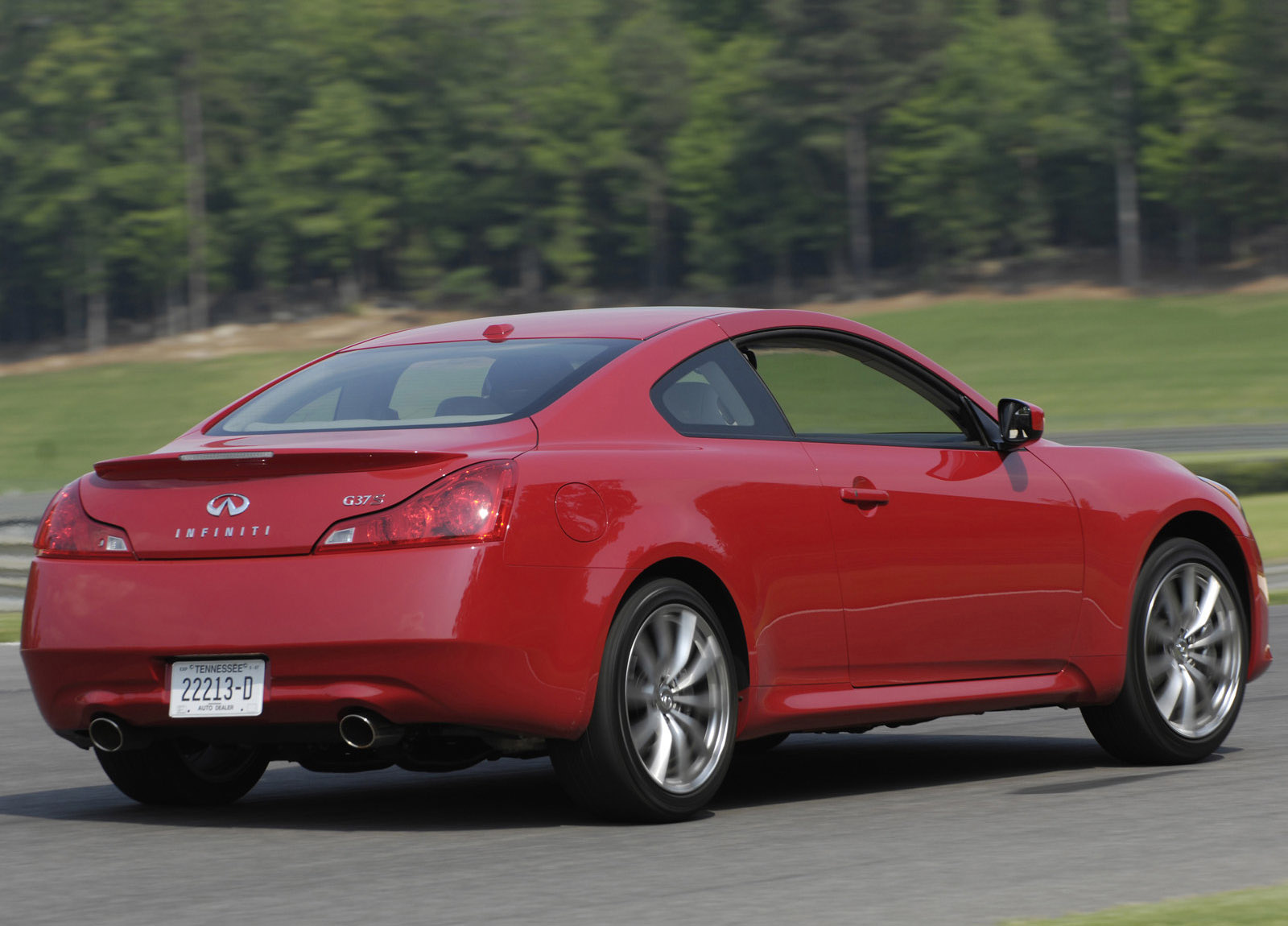 Infiniti G37 Coupe photo #18