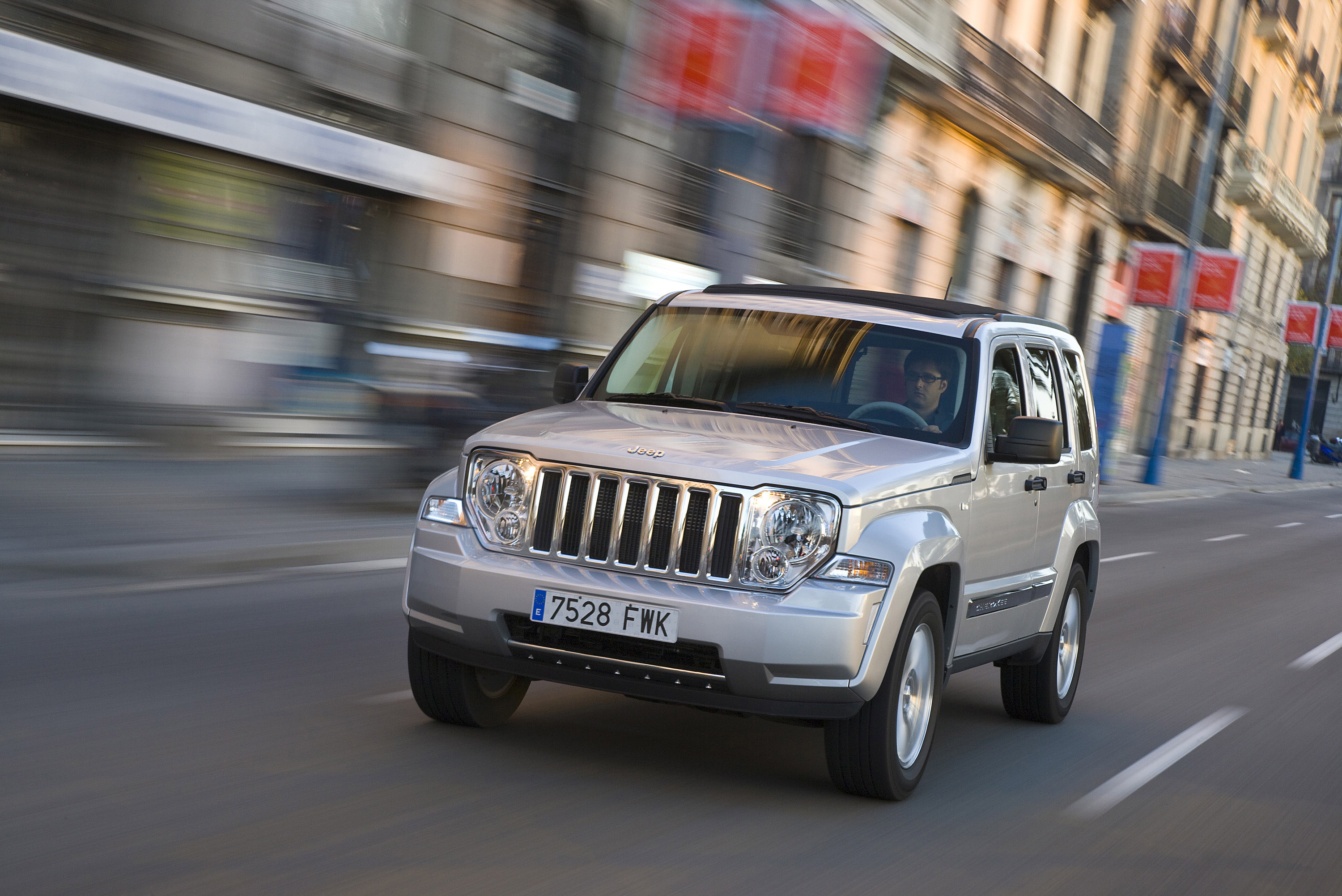 Jeep Cherokee photo #15