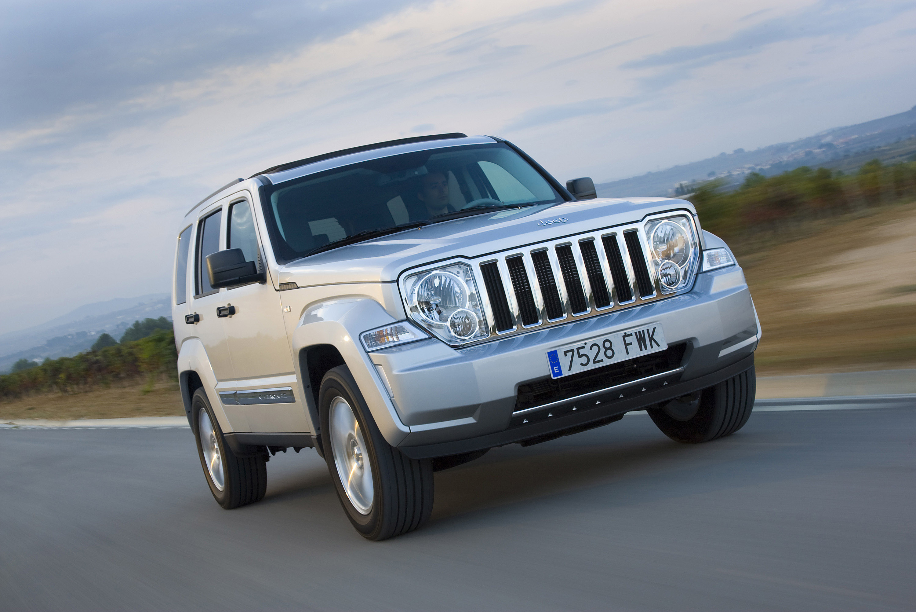Jeep Cherokee photo #17