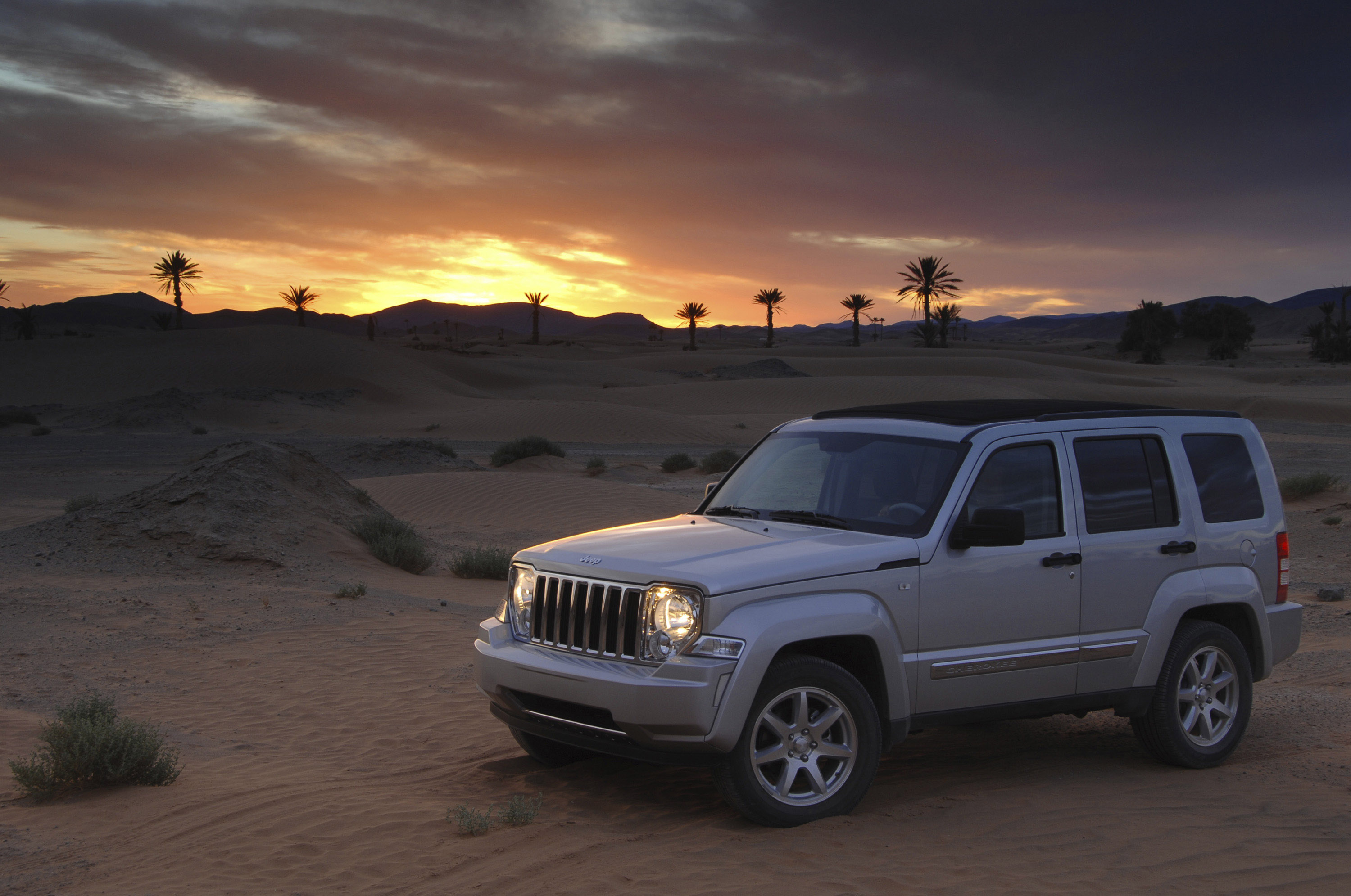 Jeep Cherokee photo #37