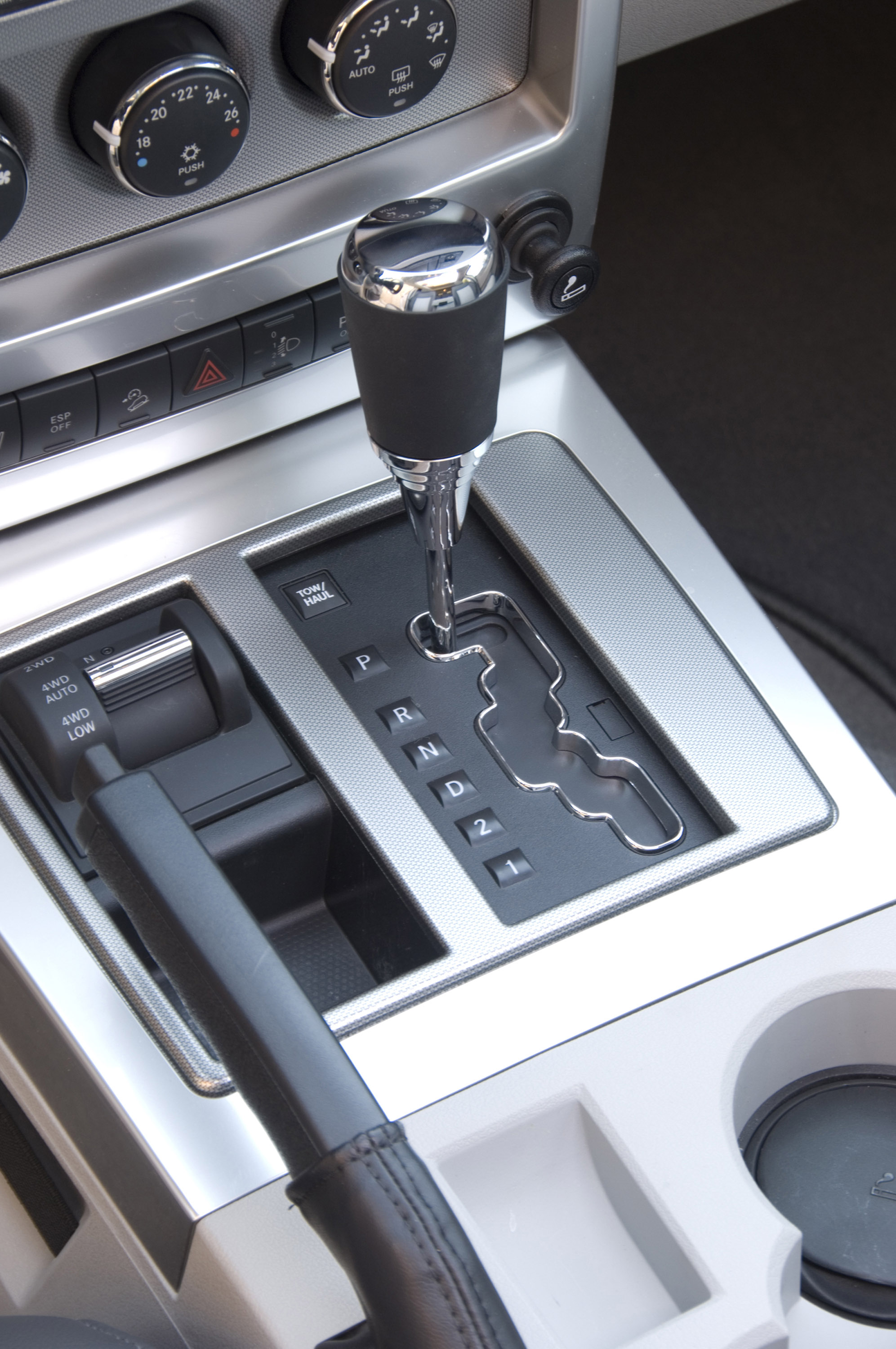 Jeep Cherokee photo #88