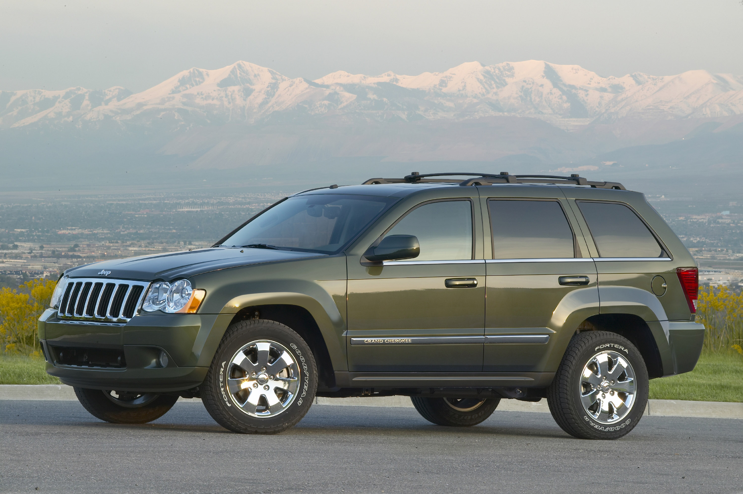 Jeep Grand Cherokee photo #3