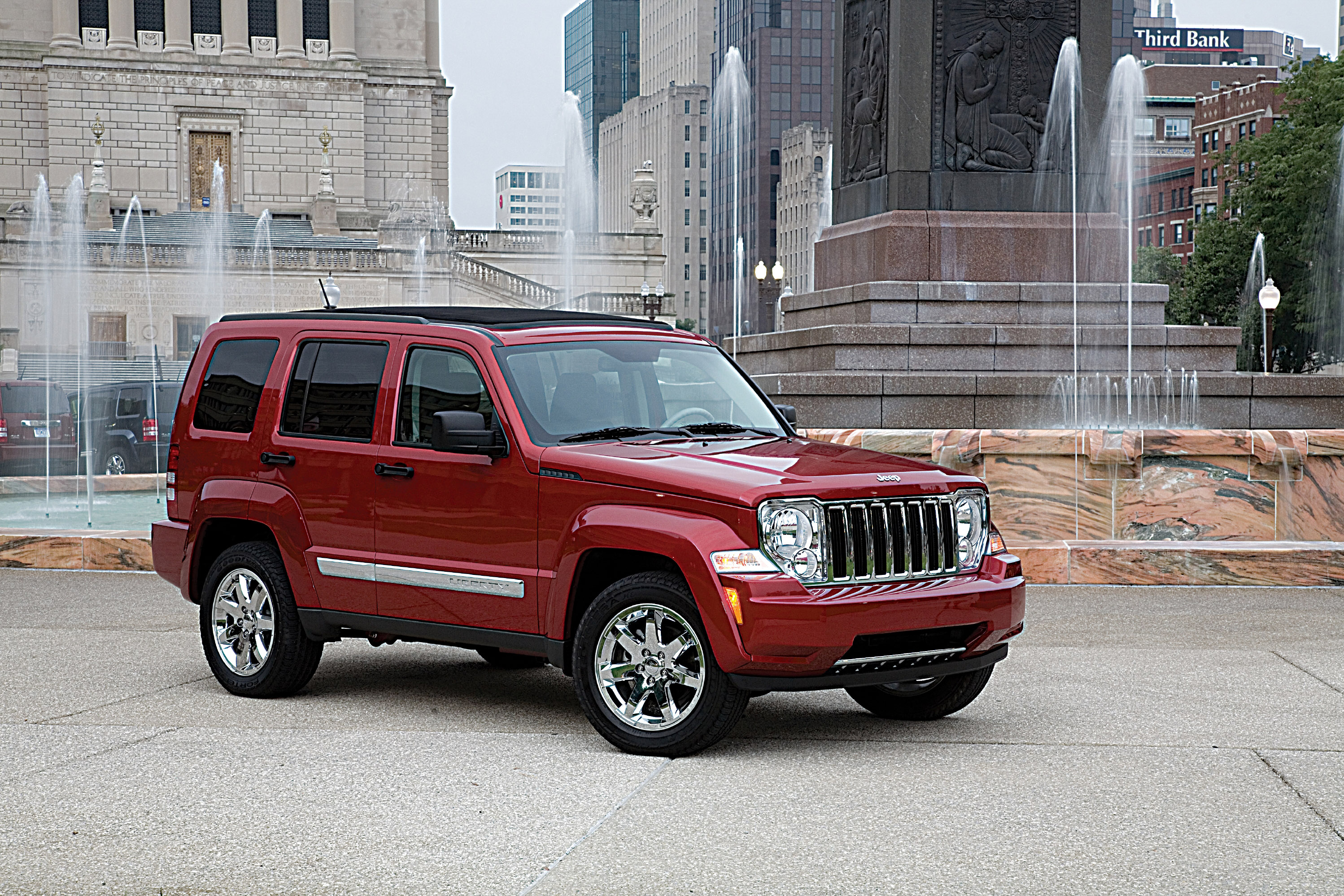 Jeep Liberty photo #9